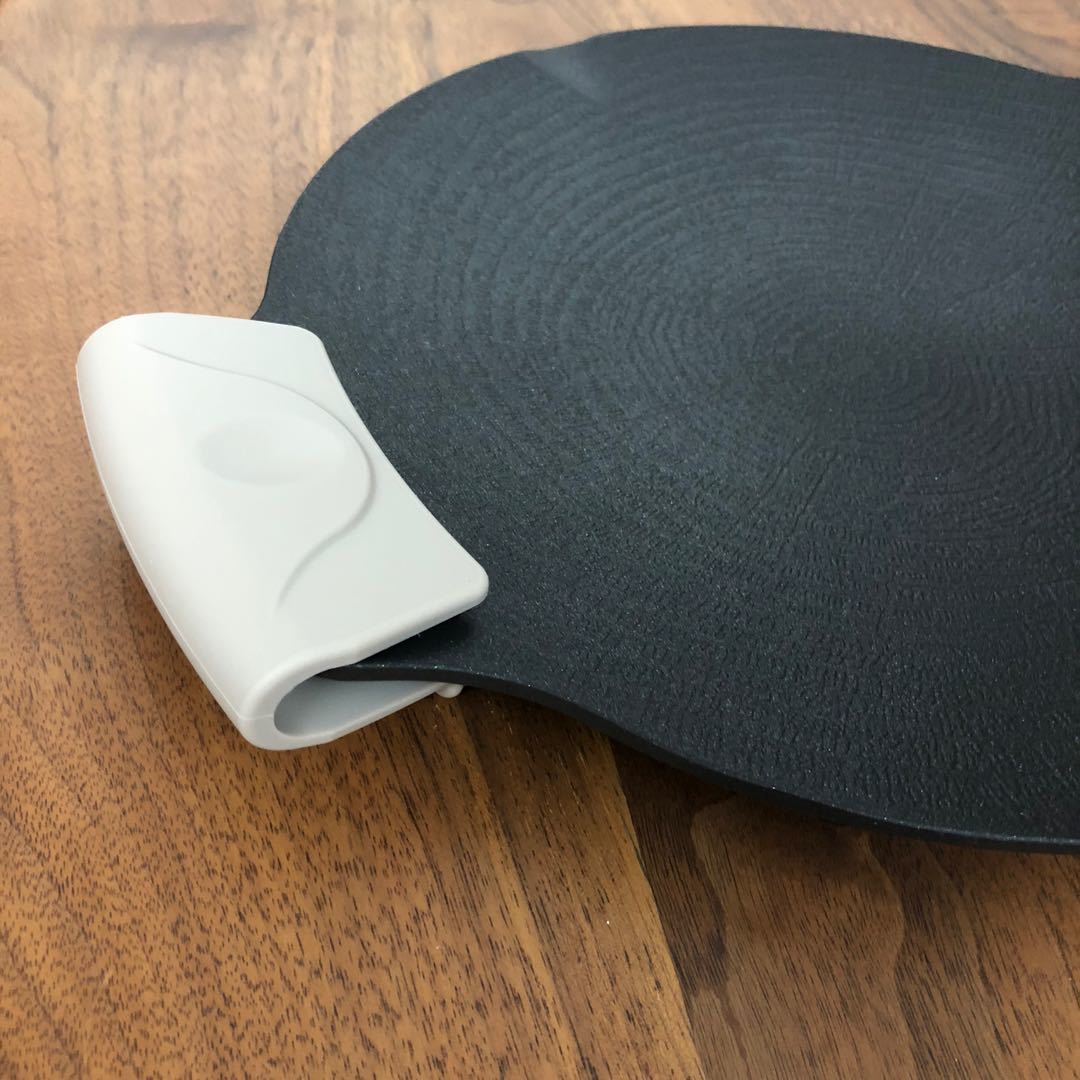 Kitchen Arius 灰色矽膠隔熱手墊 (適用於燒烤盤/鍋具)