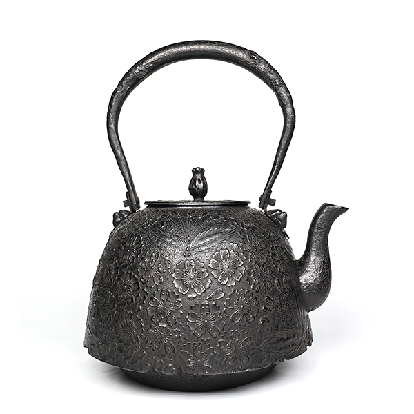 【薰山工房】南部型 櫻 鐵壺 2L-座付柄軸