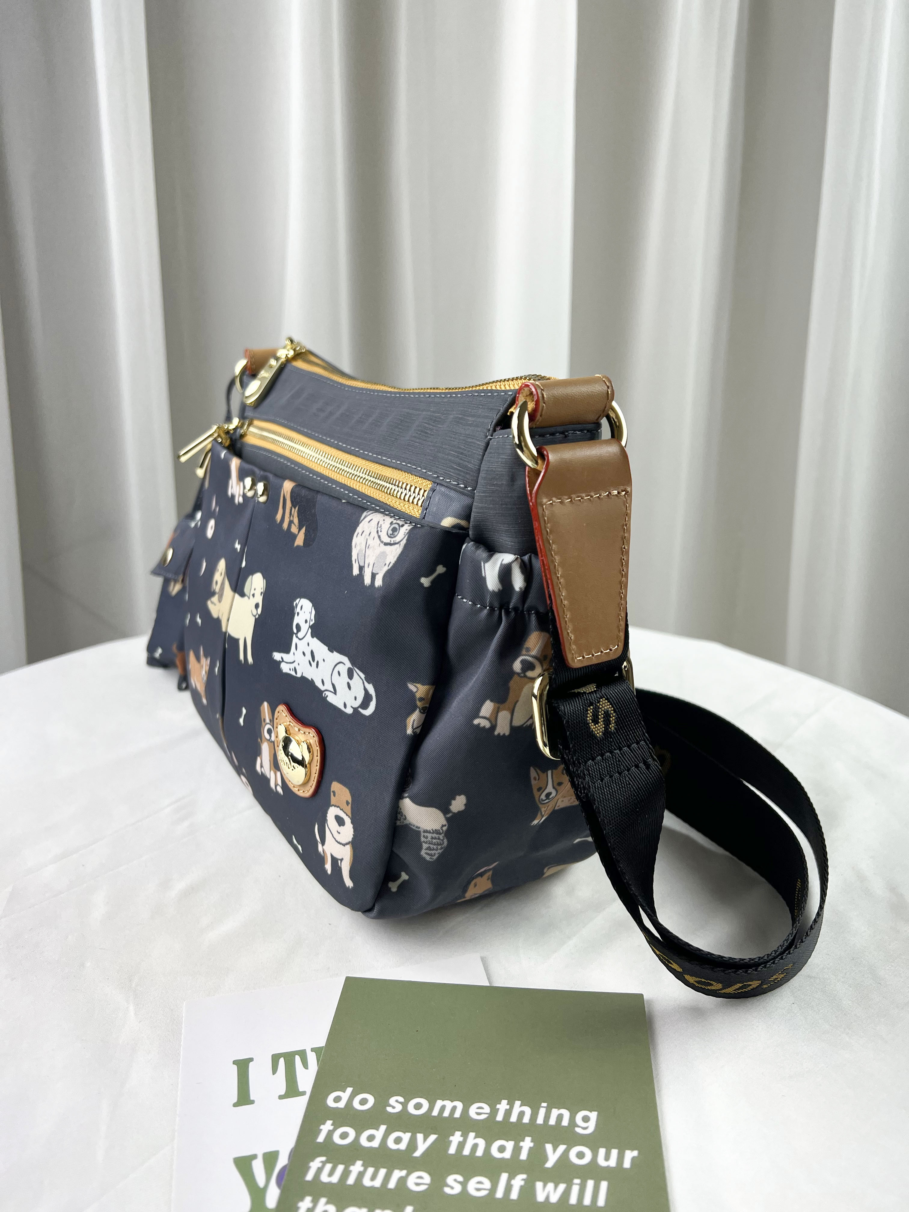 GOODS 灰色狗狗尼龍防潑水側背包   #2806