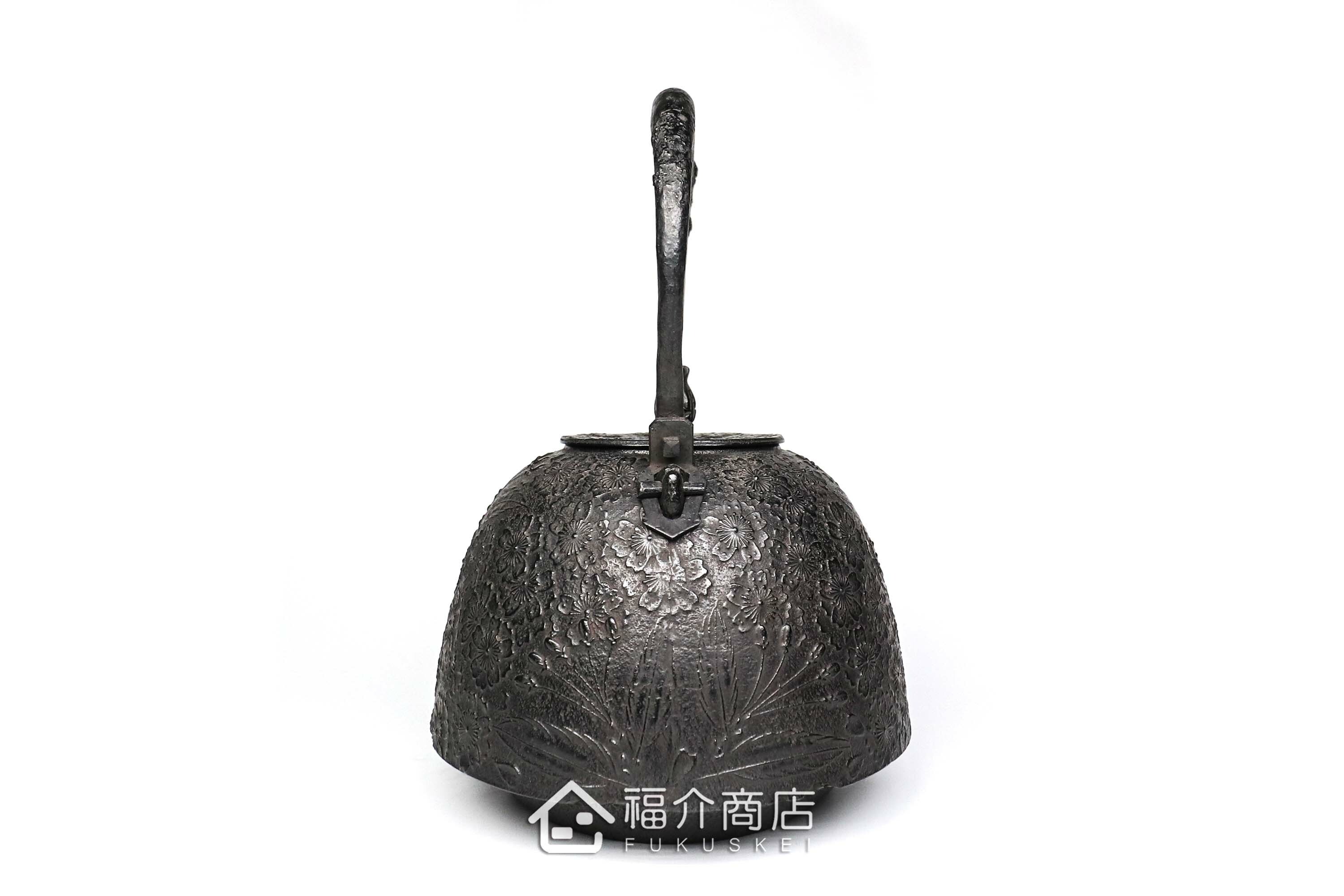 煮水泡茶用的鑄鐵茶壺