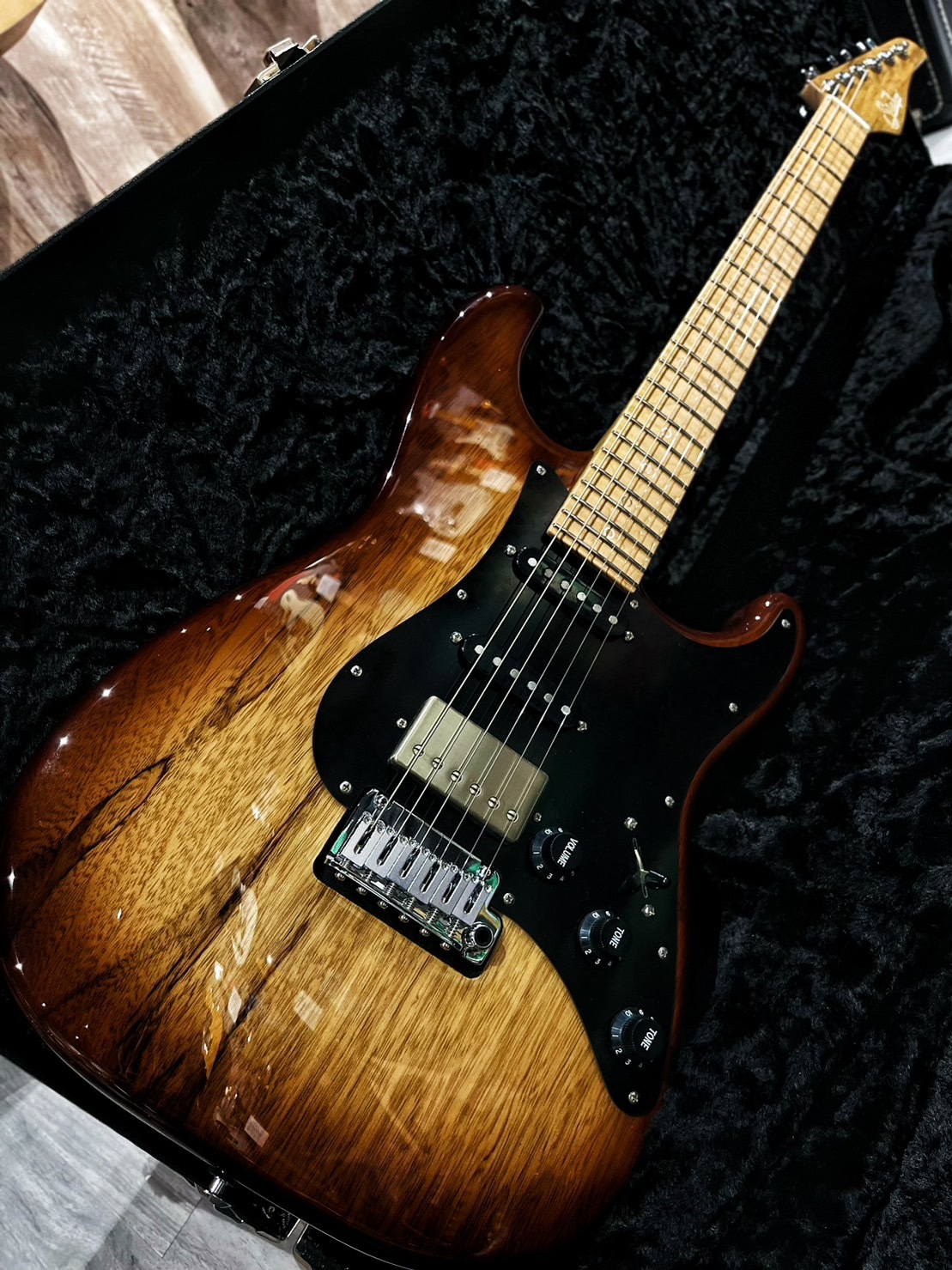 Suhr John Suhr Custom Black limba limited edition 電吉他【宛伶樂器】