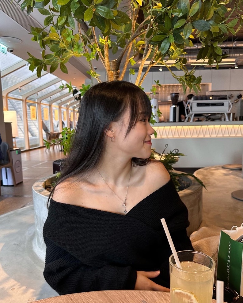 百搭交叉闊領針織上衣 // 兩色入