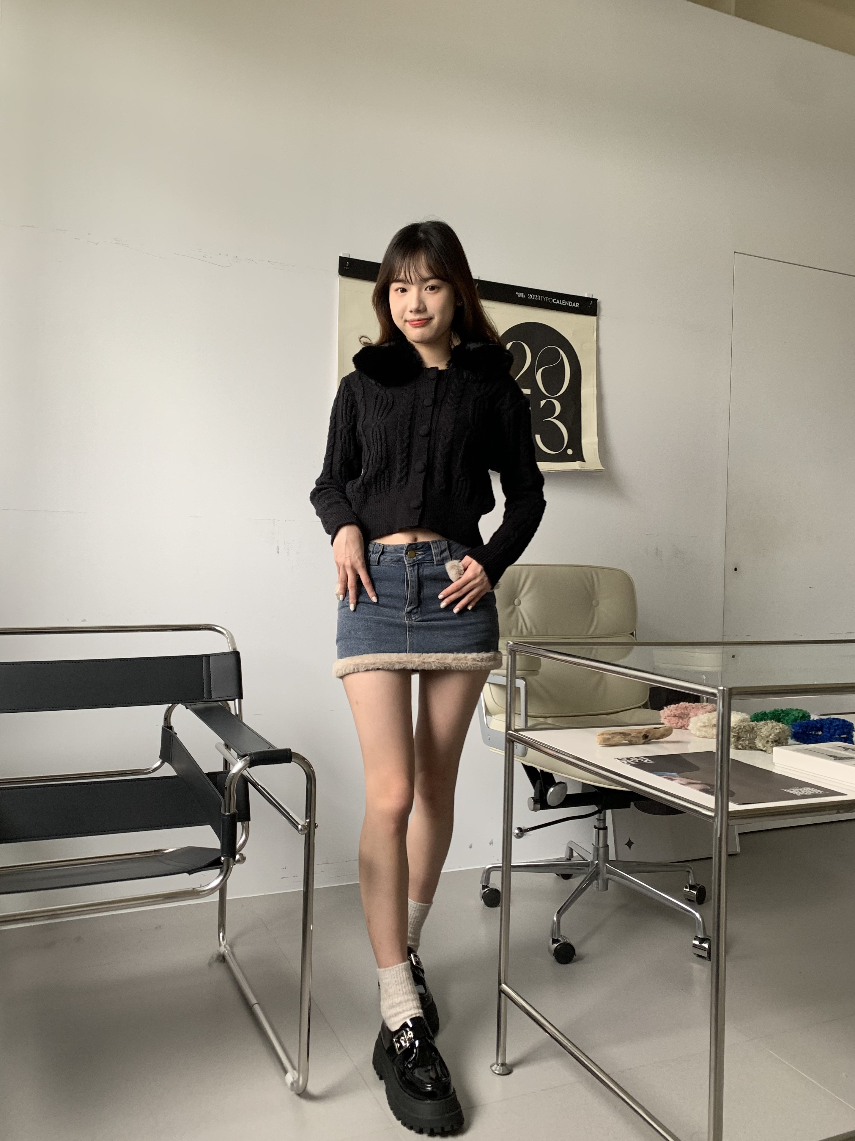 (現貨）23020822 (推推!!!) 辣妹沒有冬天!!!毛邊低腰牛仔褲裙