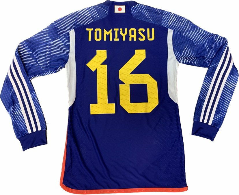 2022 日本代表 主場長袖球員版 #16 富安 健洋