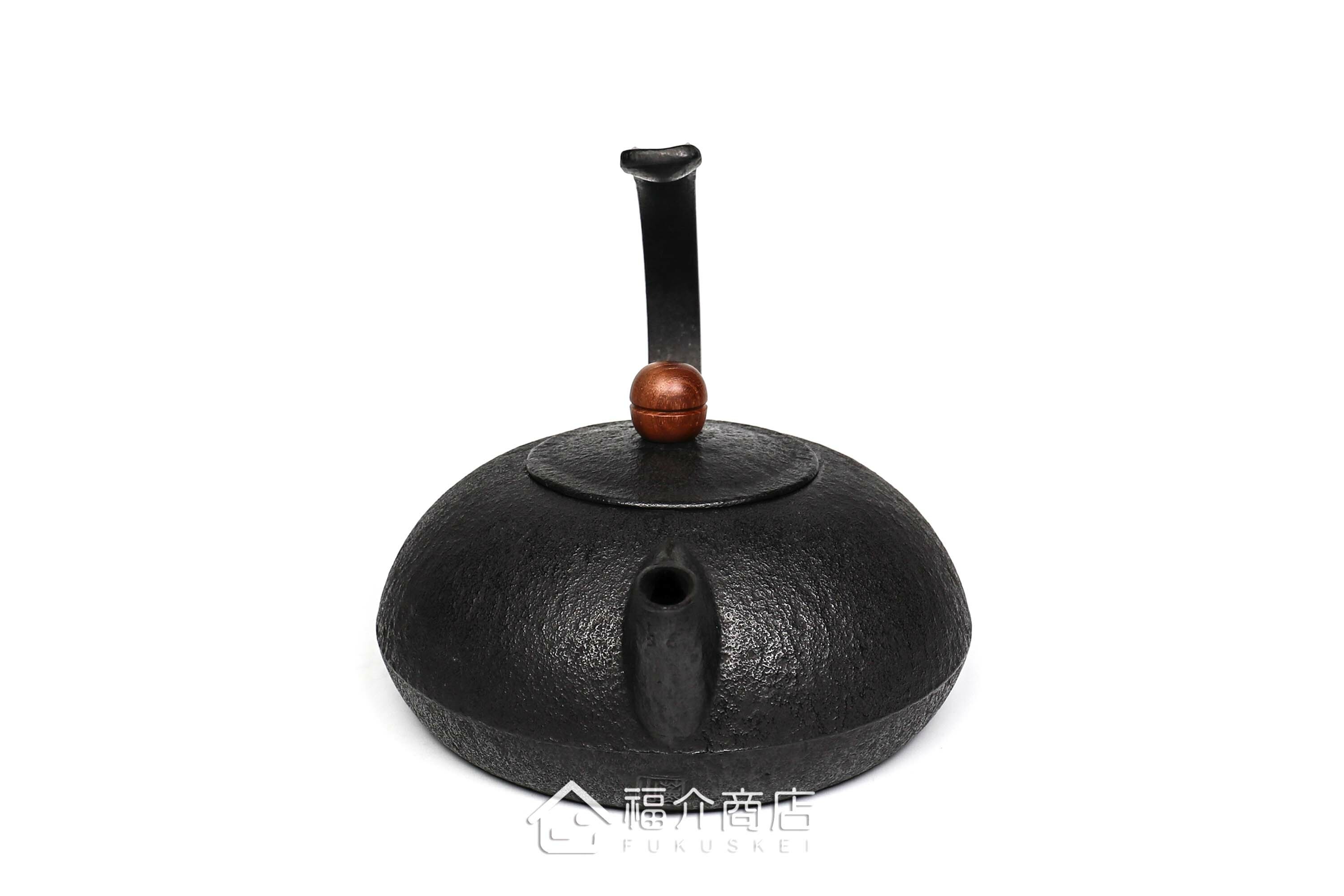 薰山工房所製作的日本鐵壺,ㄑ型的提把，木頭製壺摘