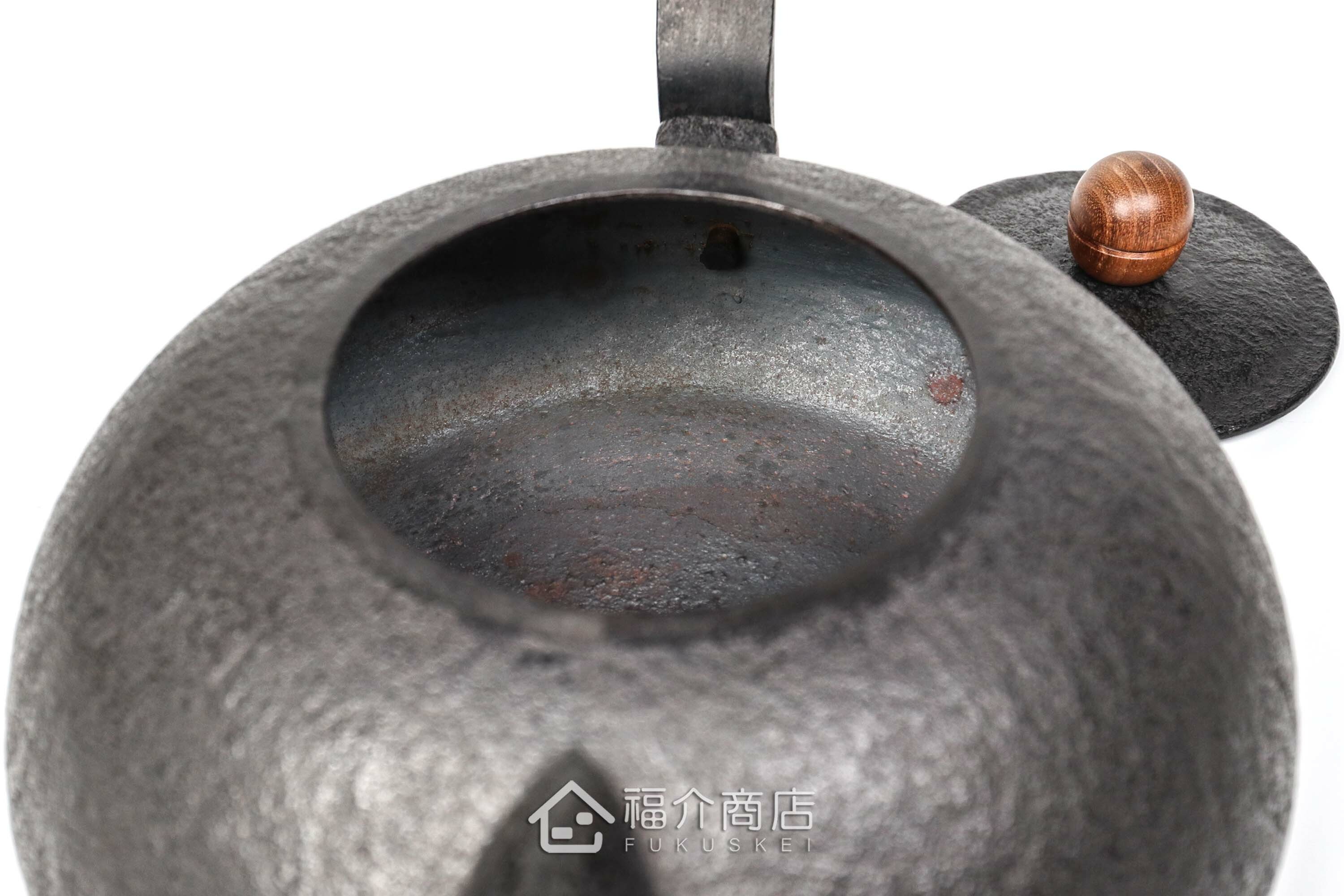 煮水泡茶用的鑄鐵茶壺