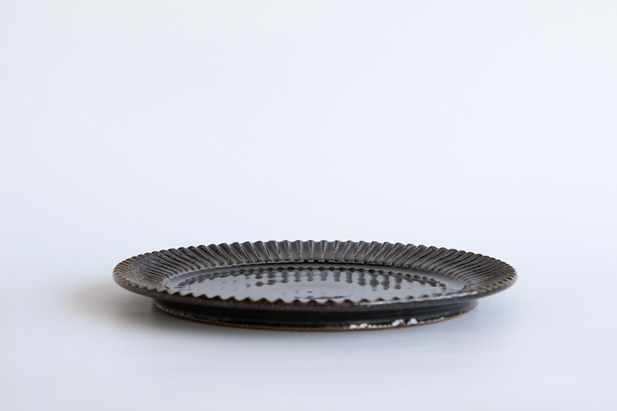 宋艸窯- 鎬平皿(中) 深藍色