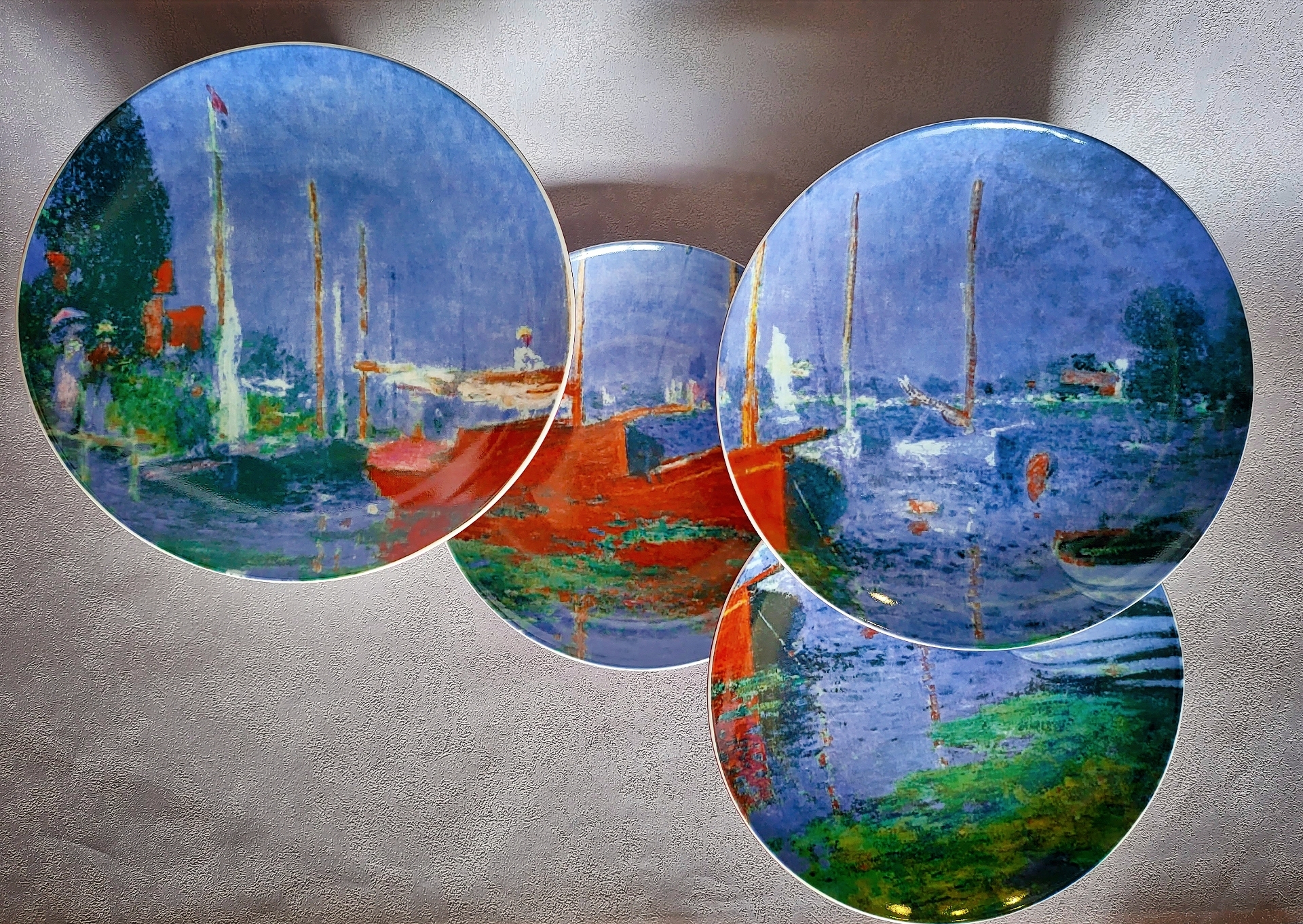 STRAVELING MUZEUM monet - red boats at argenteuil - plate set of 4