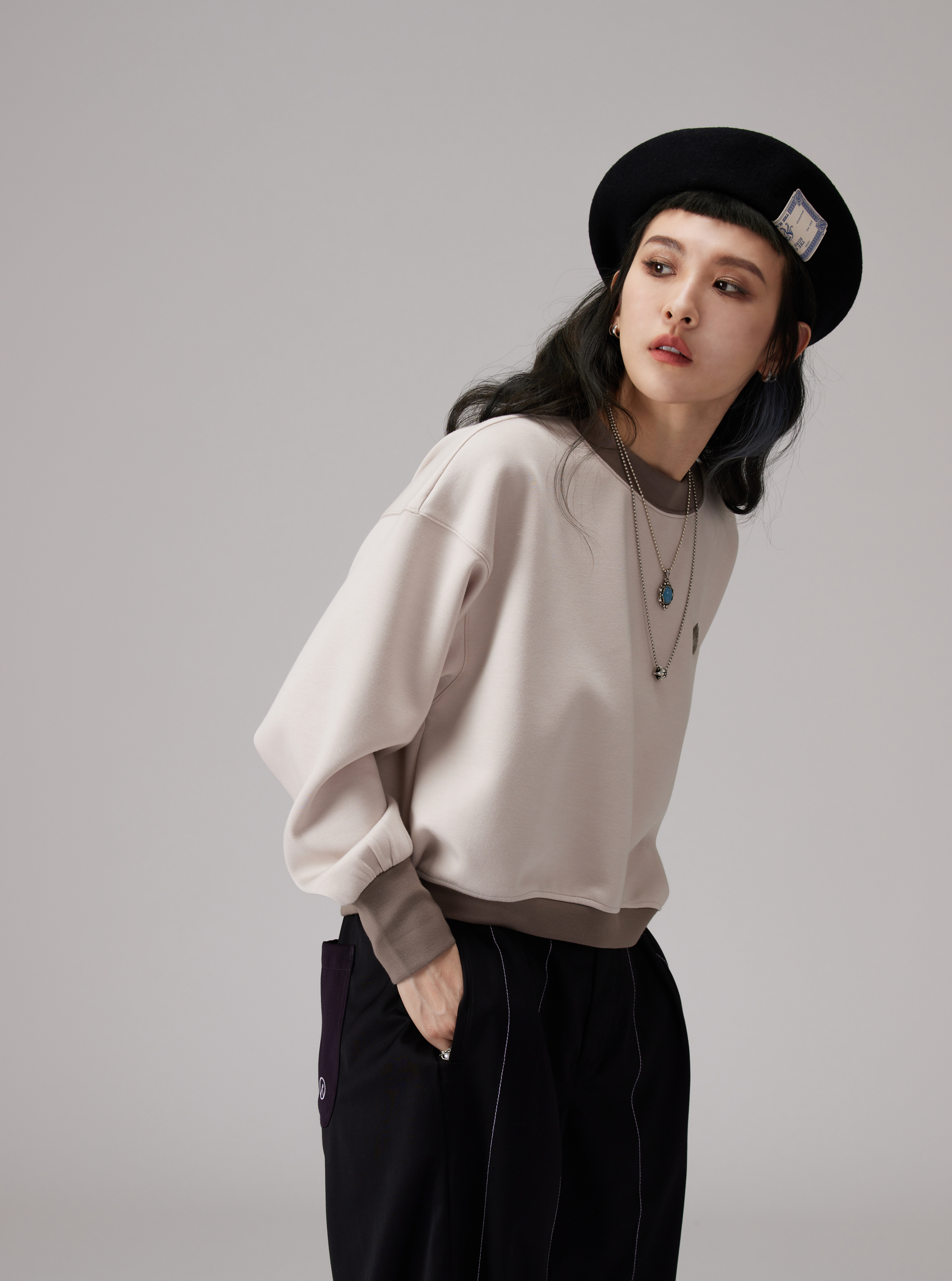 Embroidered-flower Top | Beige