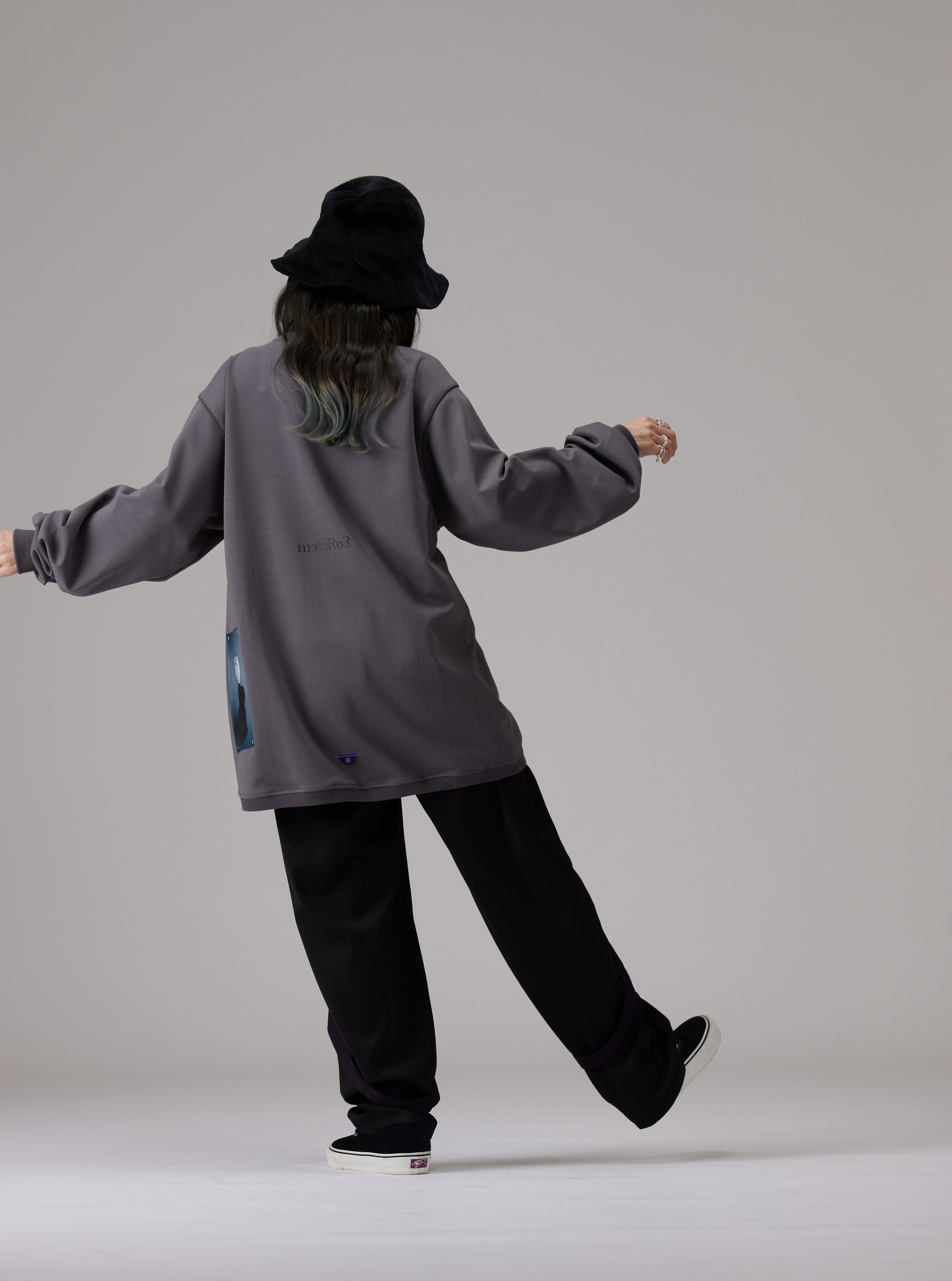 Graphic-Printed Crewneck Sweatshirt | Gray