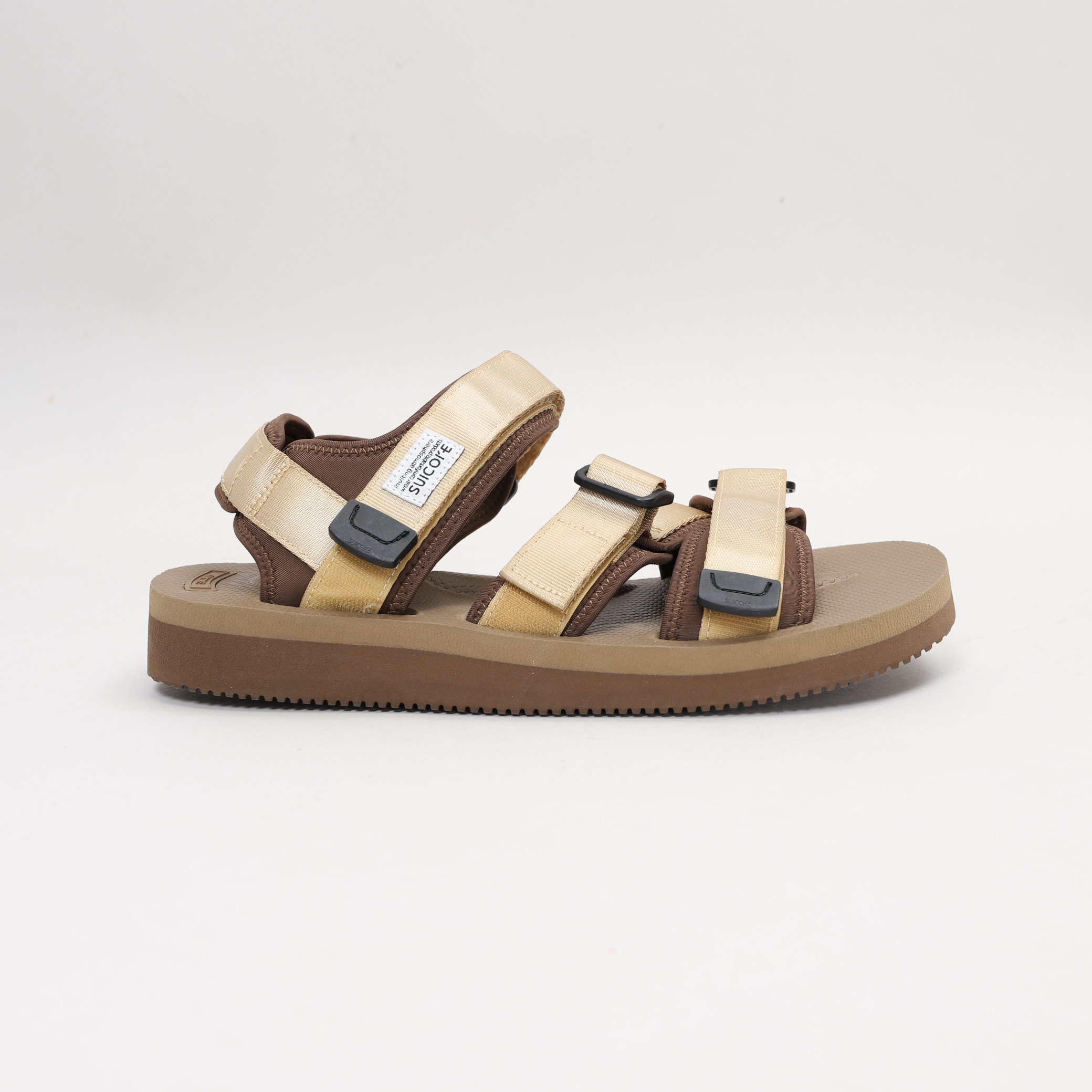 [出清商品售出無退換] [US10/28CM全新展示無盒] SUICOKE KISEE-V OG-044V 沙色 斜帶 涼鞋 魔鬼氈 VIBRAM 黃金大底【SK044VTN10】