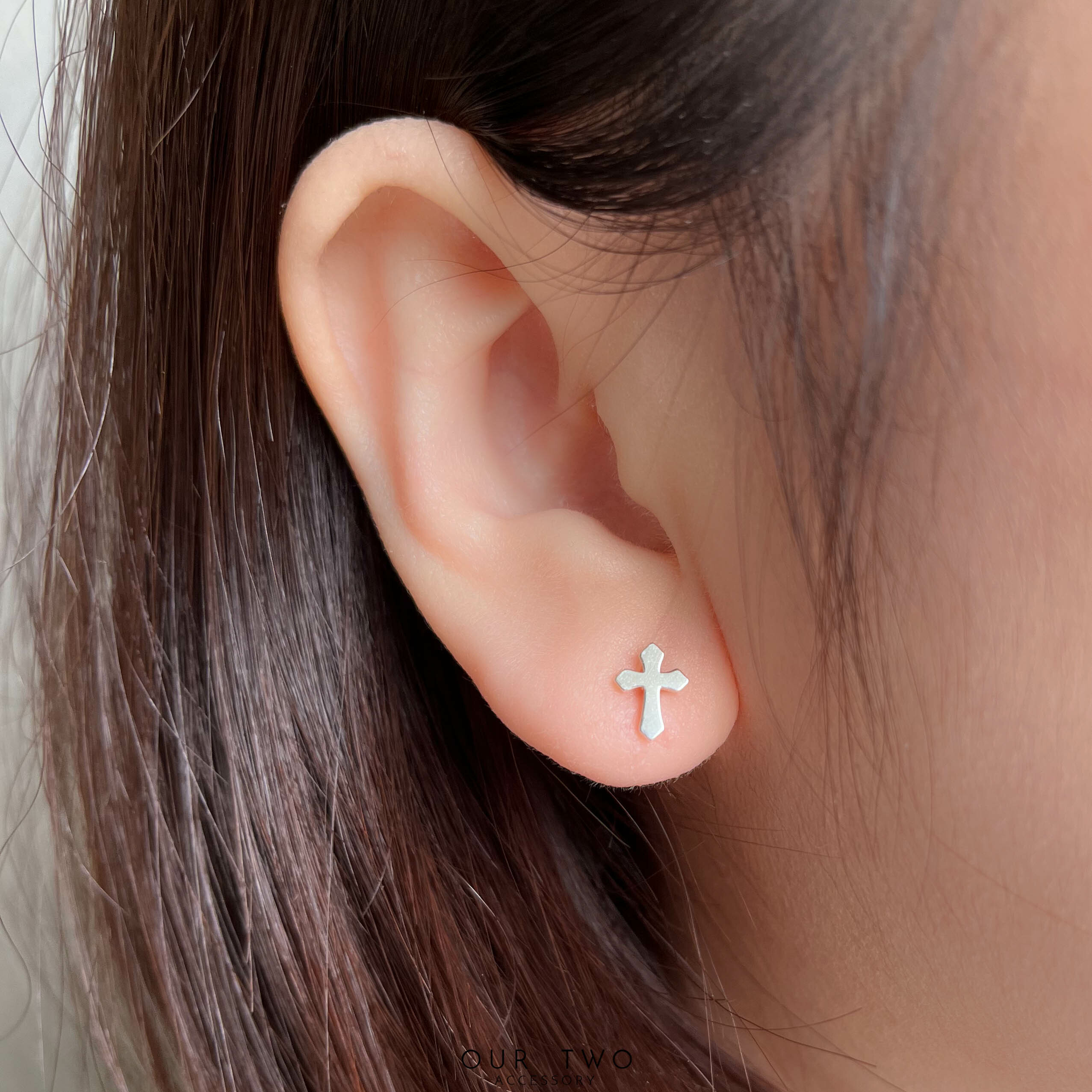 素面十字架耳環｜純銀｜EC1505SS