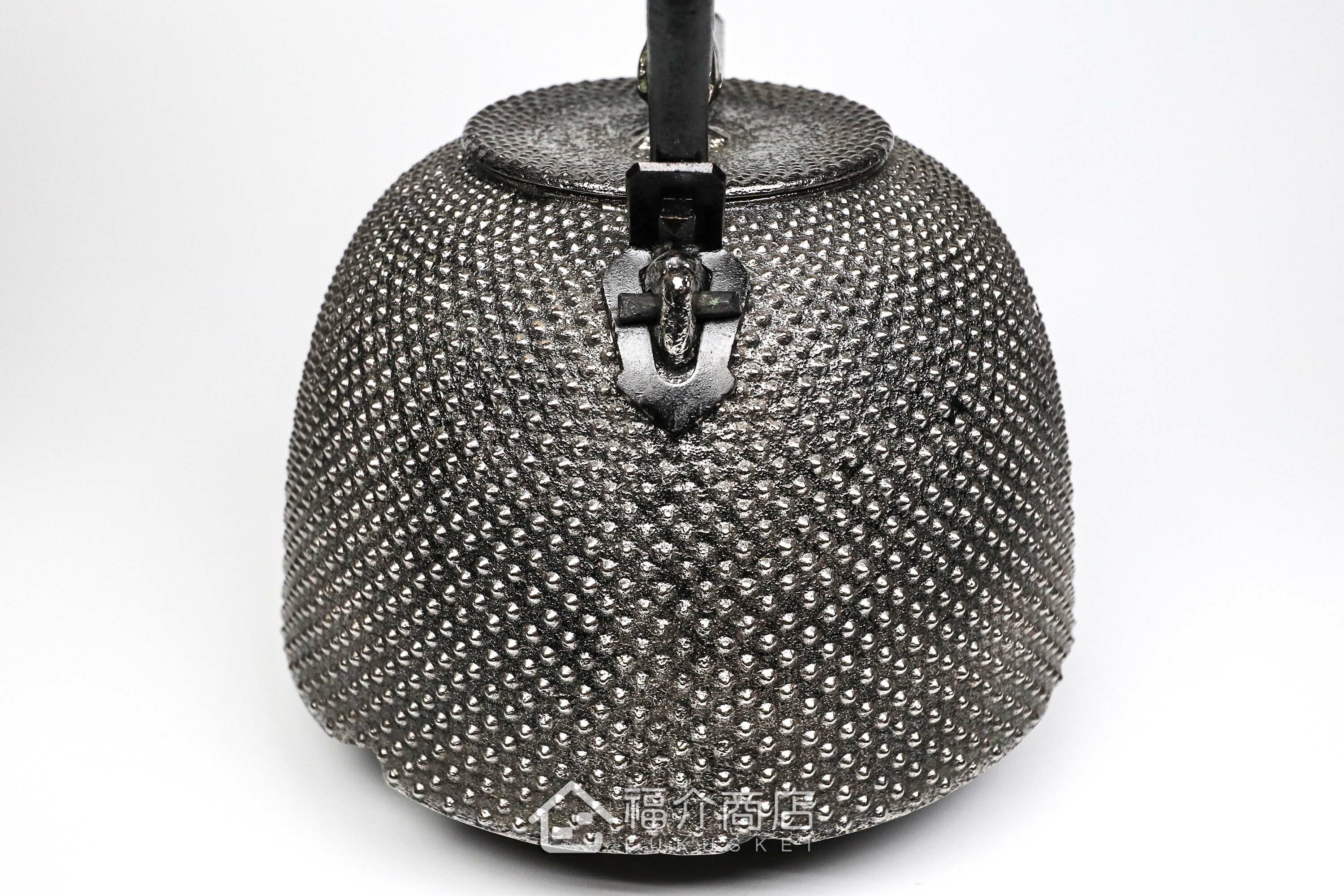 煮水泡茶用的砂鐵茶壺