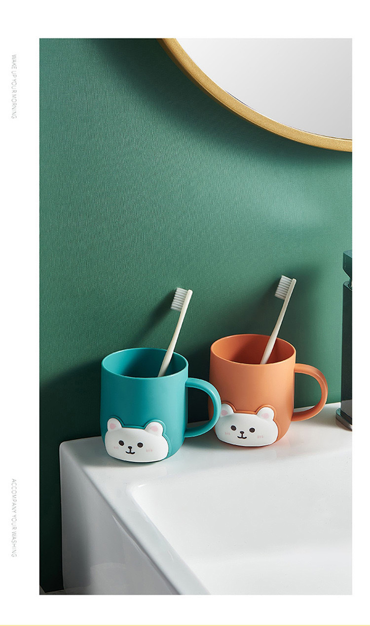 八月上學孩子預備備 可愛小熊漱口杯