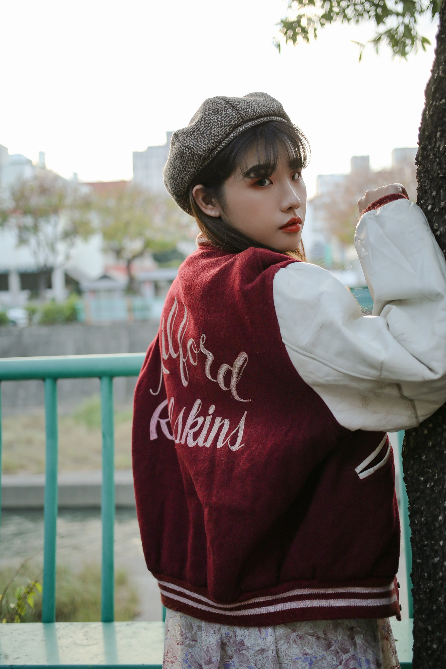 Vintage varsity jacket/ 古著美式棒球皮袖夾克-紅克雷格