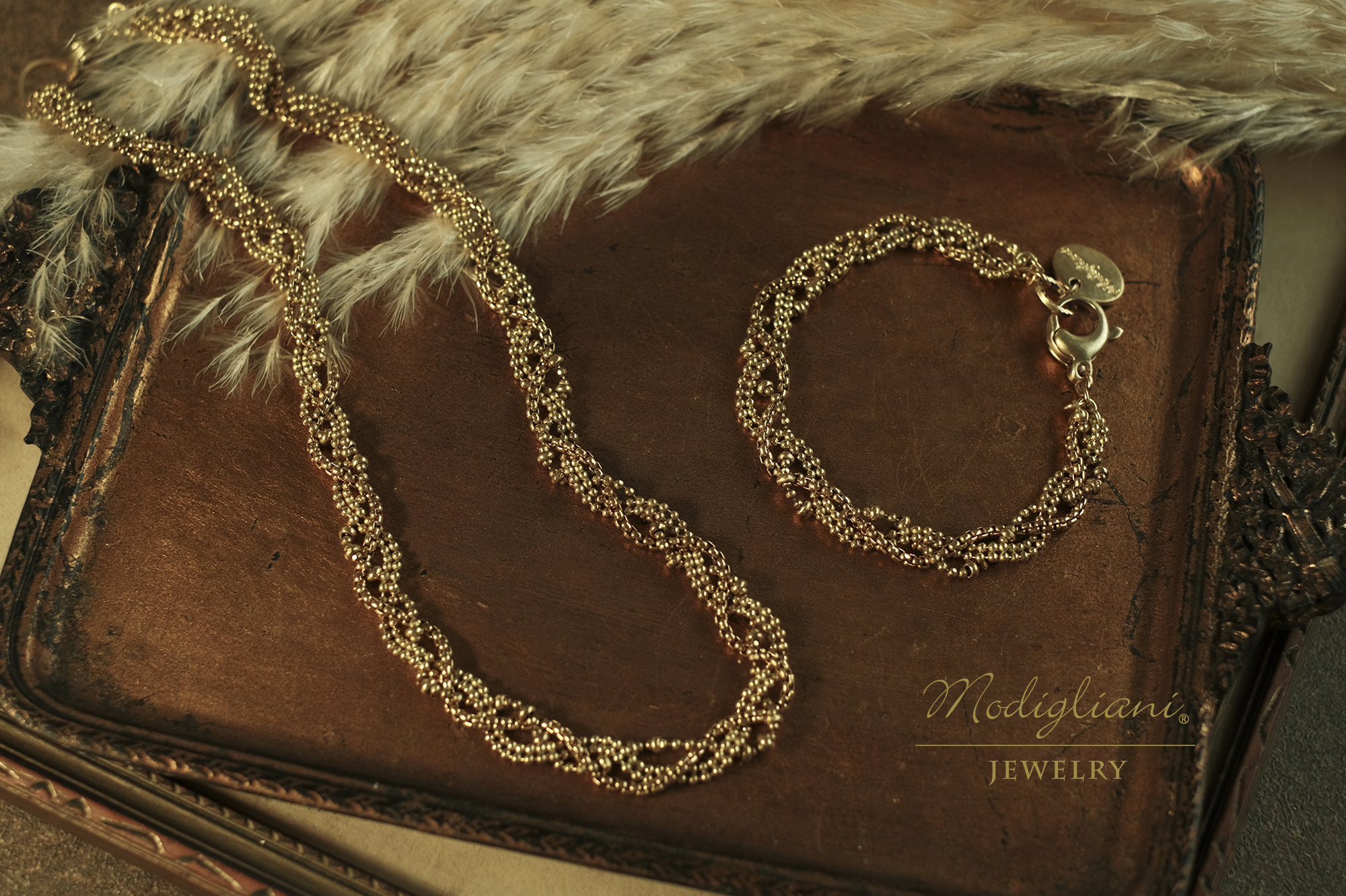 黃銅飾品,黃銅,簡約,百搭,手鍊,設計感,極簡,麻花