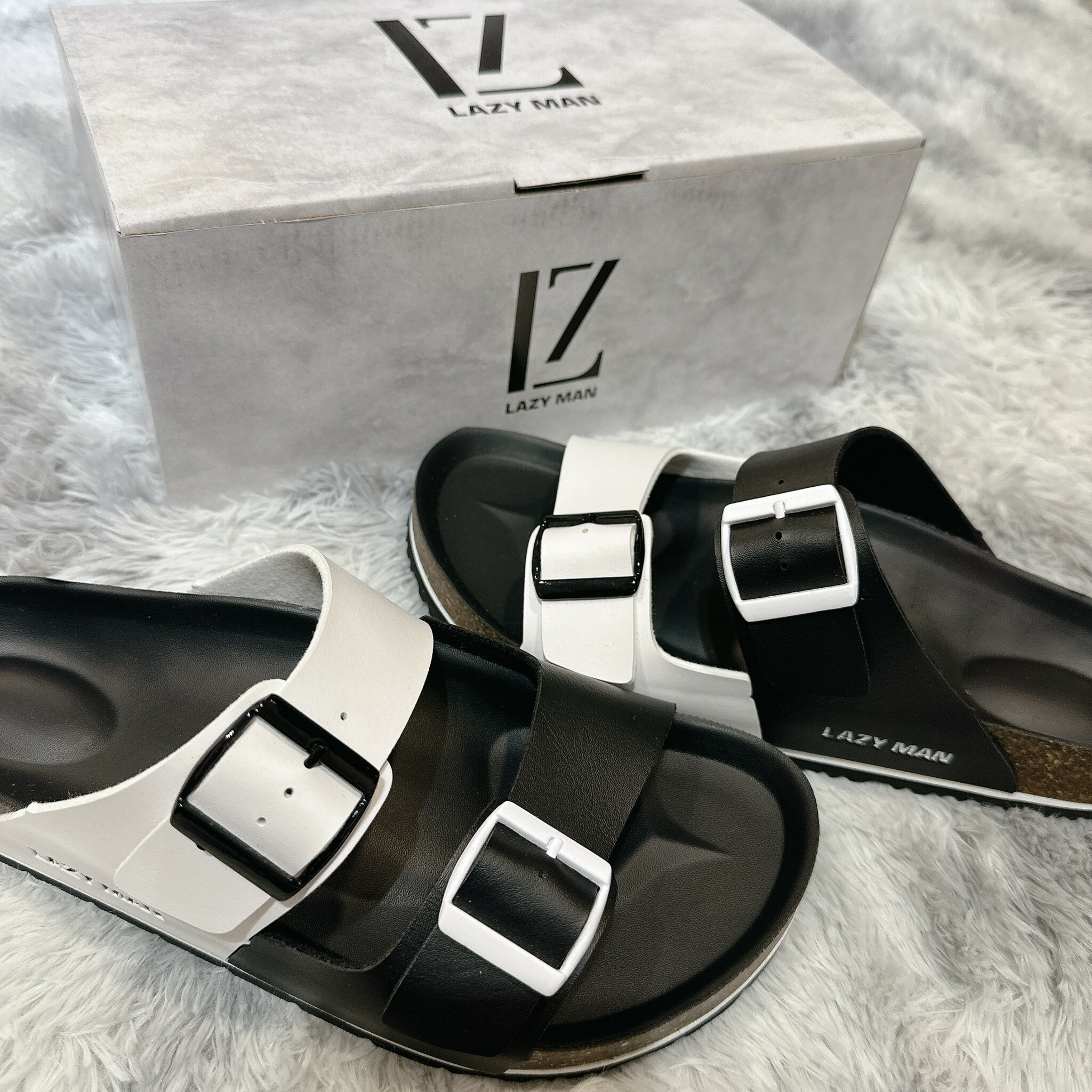 LAZY MAN 雙密度足弓拖鞋