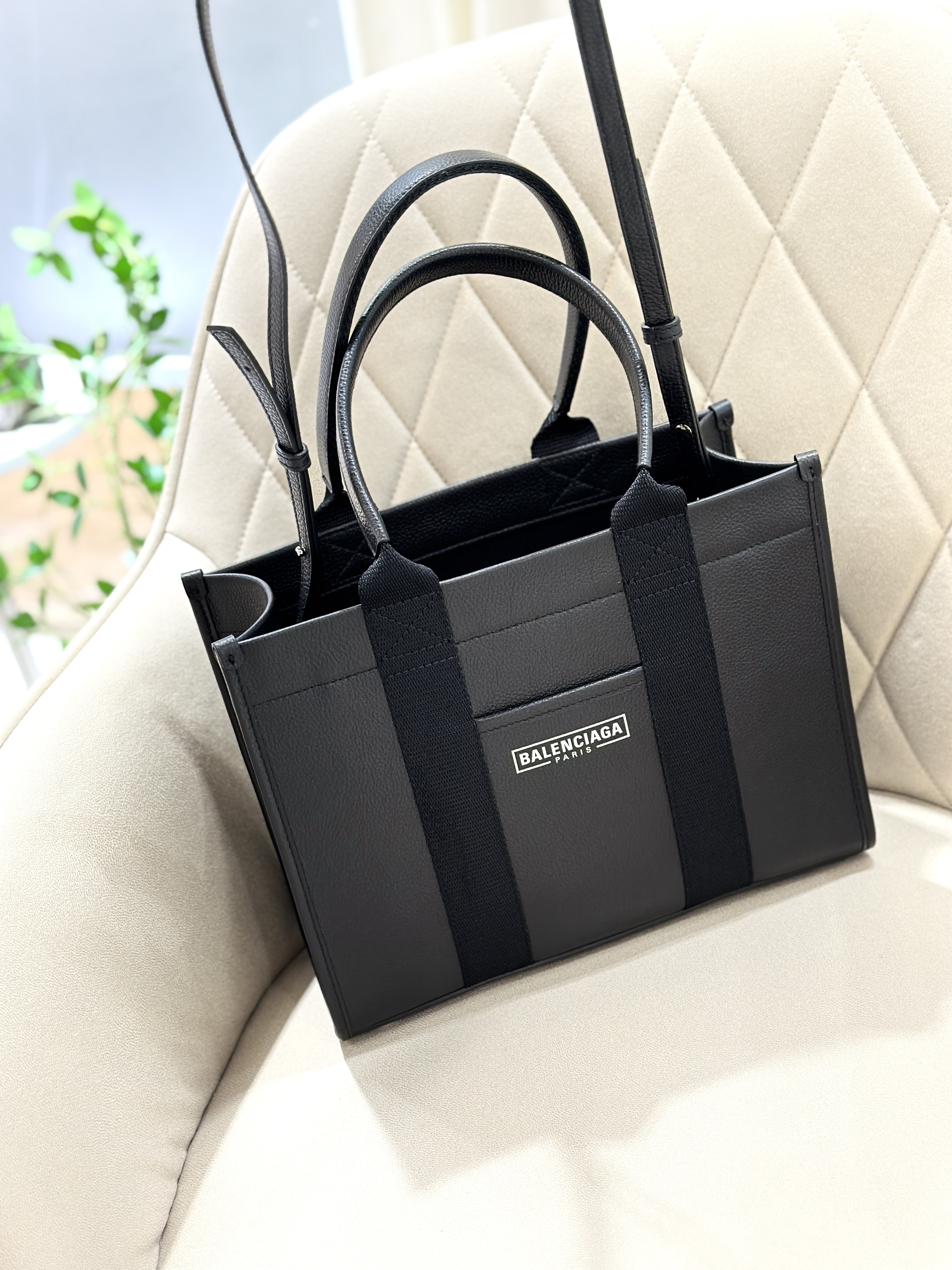 BALENCIAGA Hardware Small Leather Tote