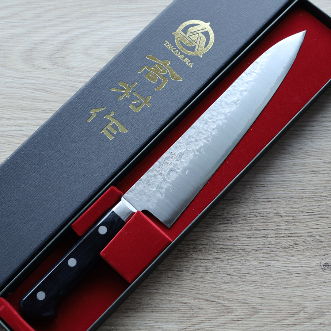 高村刃物 牛刀 210mm VG10 鎚目