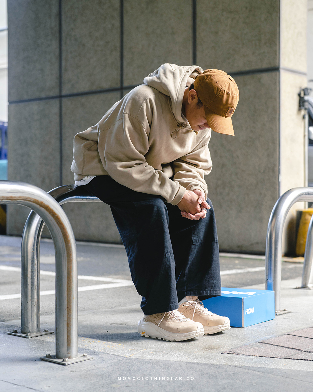 Hoka One Kaha 2 Low GTX 流沙白 HO1130530SSEG