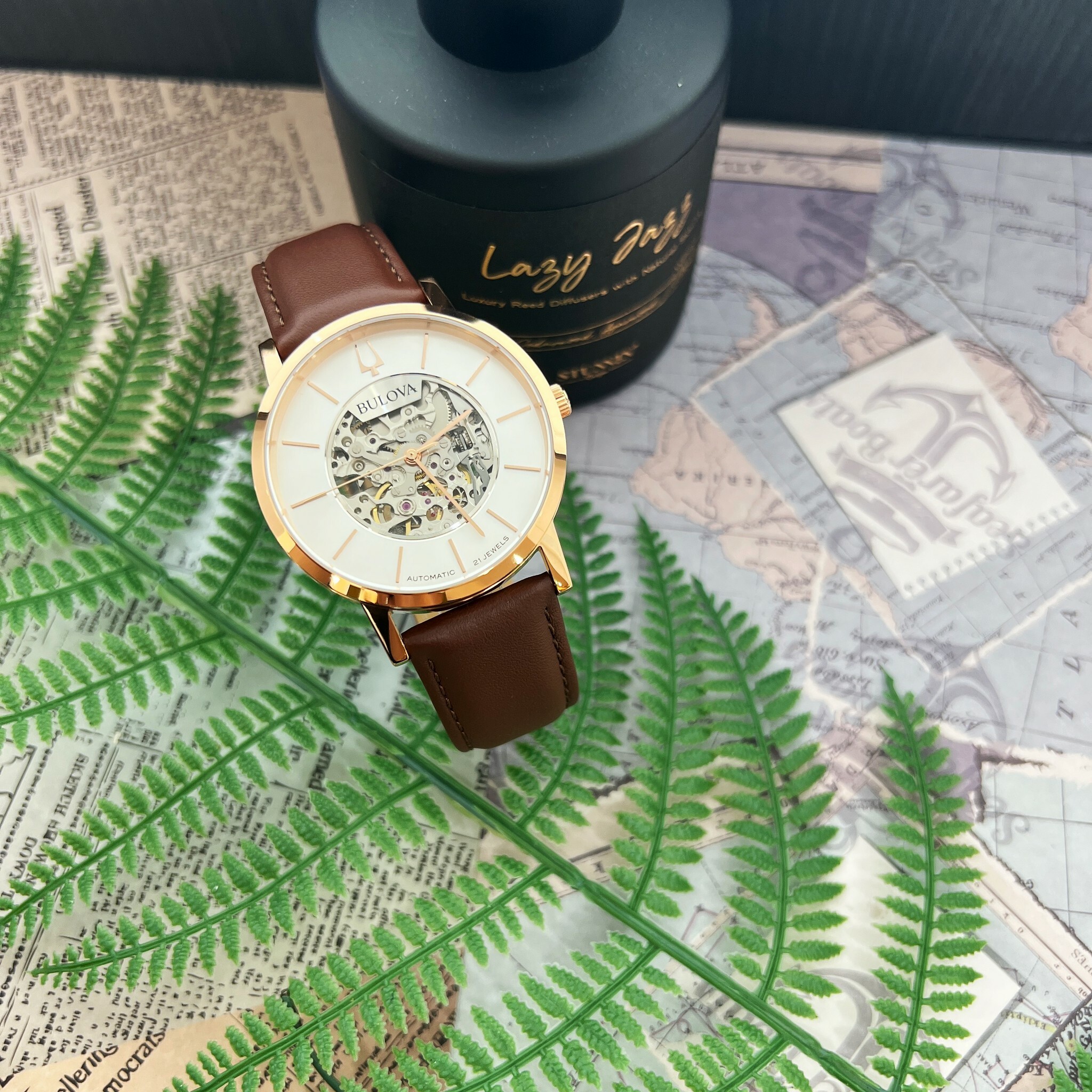 【BULOVA 寶路華】紳士鏤空機械錶 97A172(白) 42mm 現代鐘錶