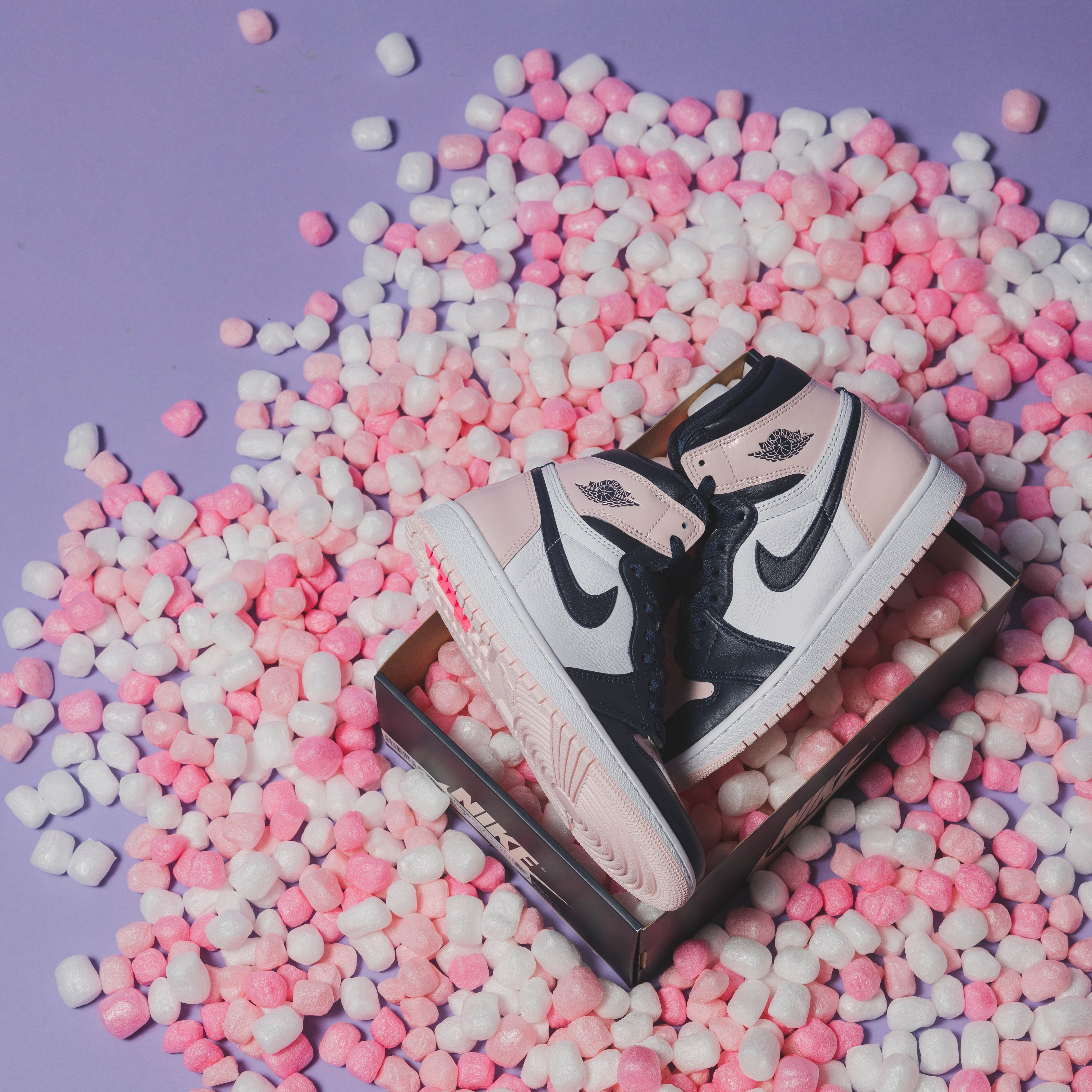 -(A7d)-WMNS AIR JORDAN 1 RETRO HI OG "ATMOSPHERE" 泡泡糖 -DD9335 641