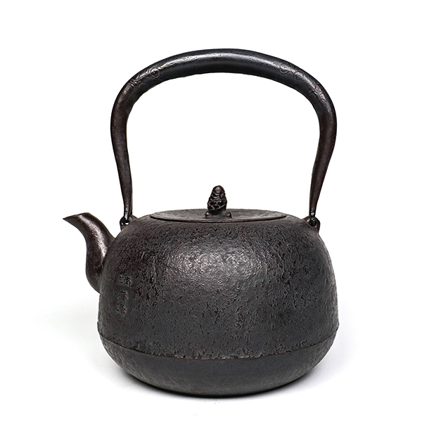 【齊峰-及川齊遺作】丸南型 馬 鐵壺1.6L