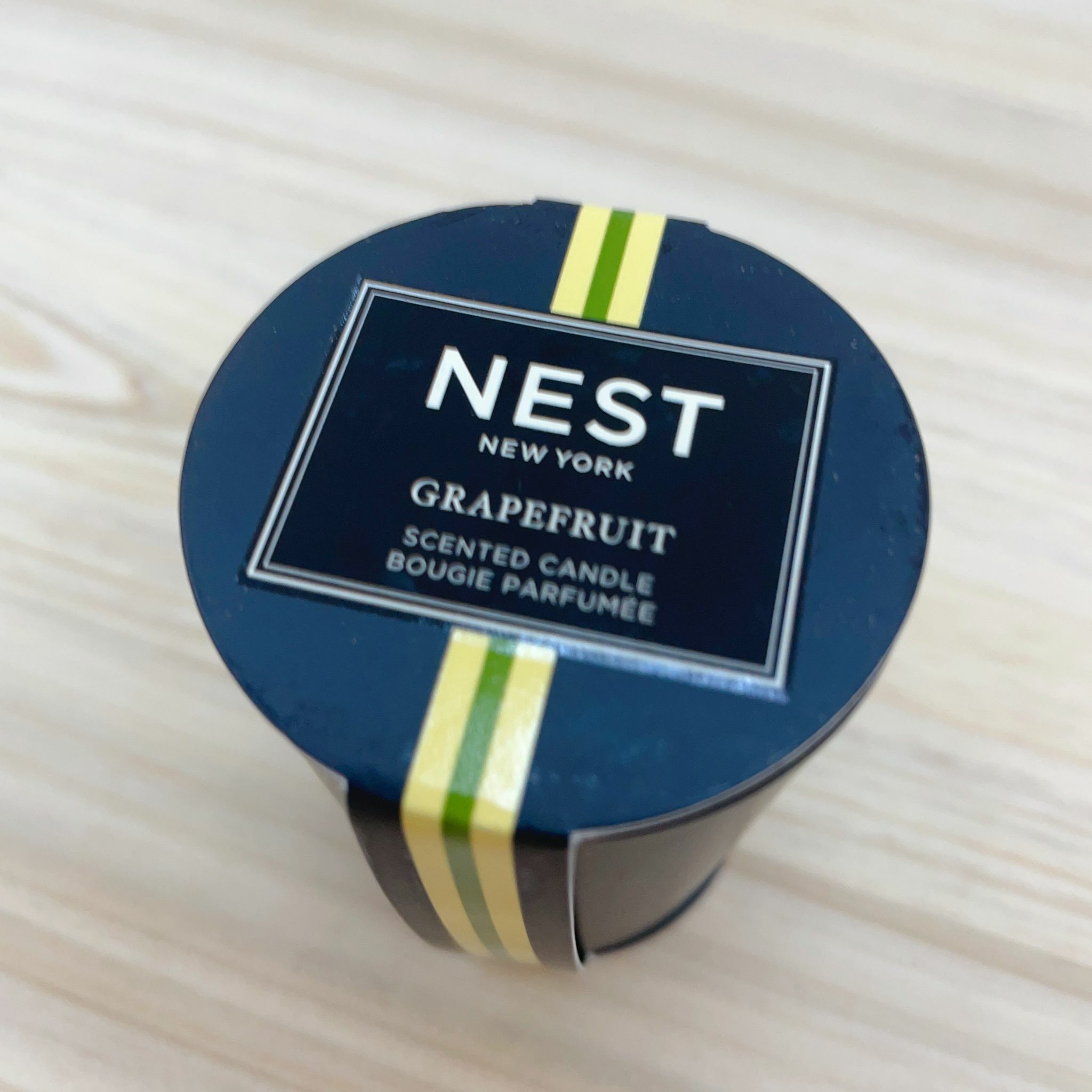 NEST Grapefruit Classic Candle 27g