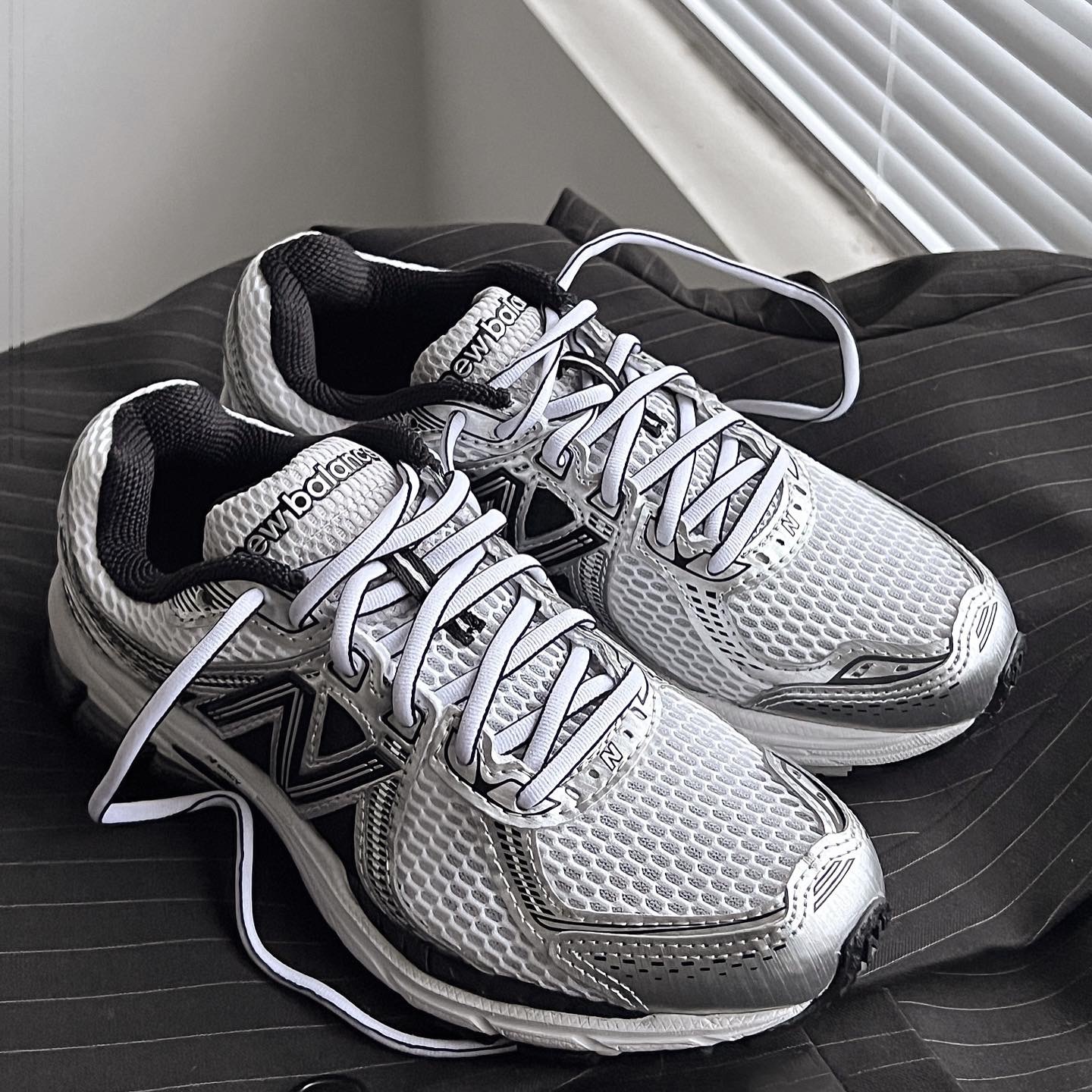 NEW BALANCE 860 NB 灰銀 黑 銀黑 復古 ML860XD / 調貨