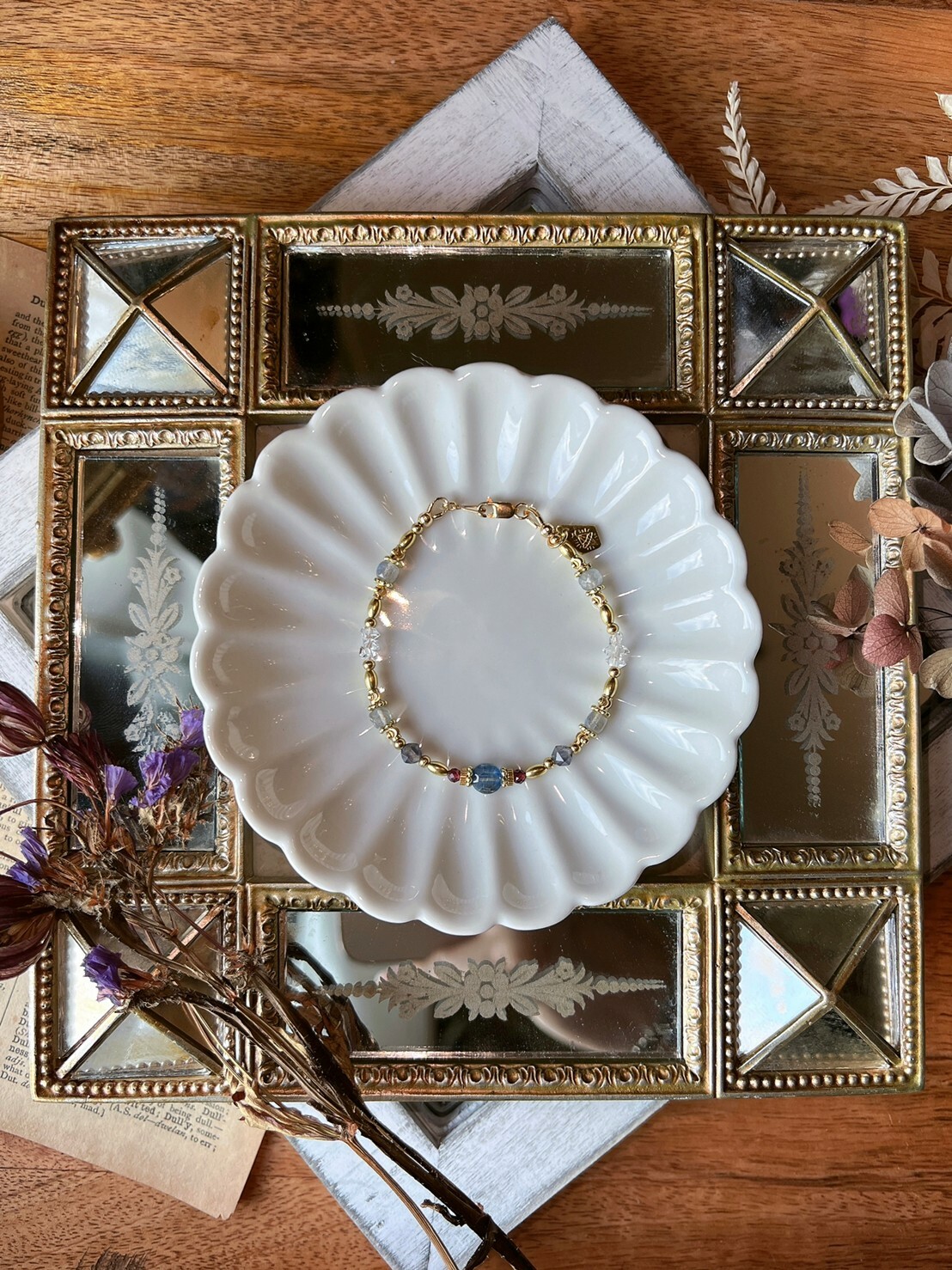 ｛維多利亞女王｝