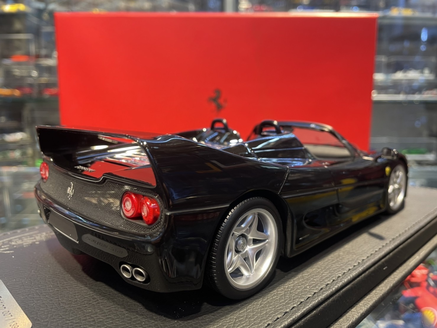 BBRモデル   FERRARI F50 COUPE BBR P18190C Ferrari F50 Coupe 1995 Spider Version 1/18