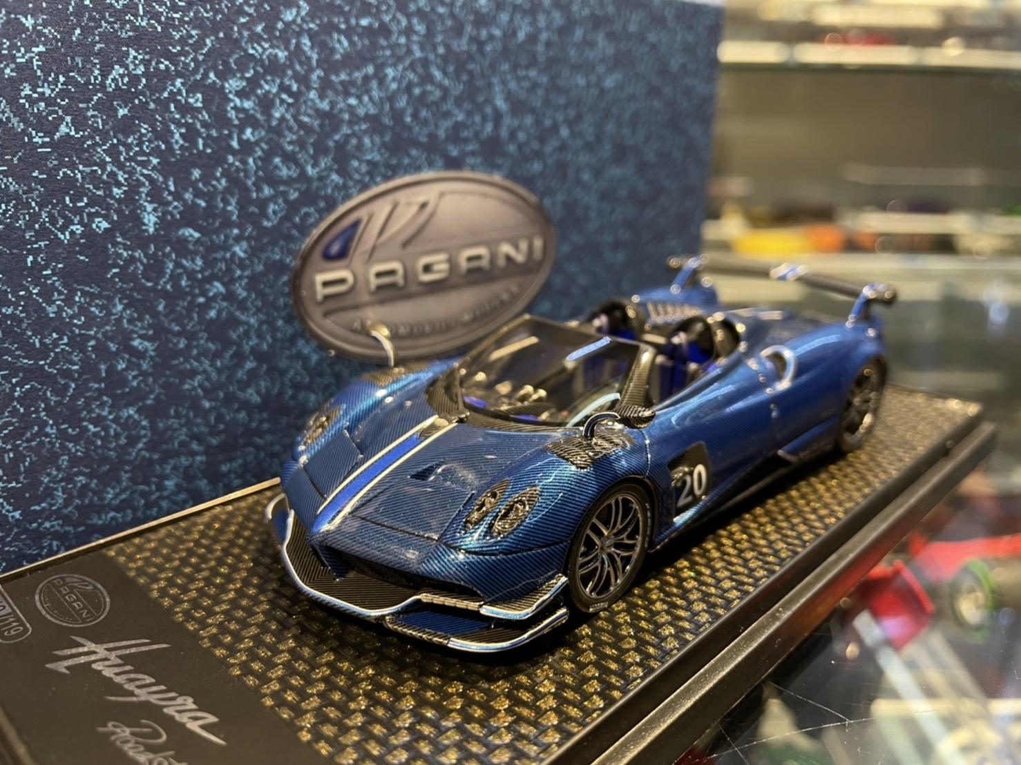 BBR BBRC226B Pagani BC Roadster Blu Carbon Fibre 1/43