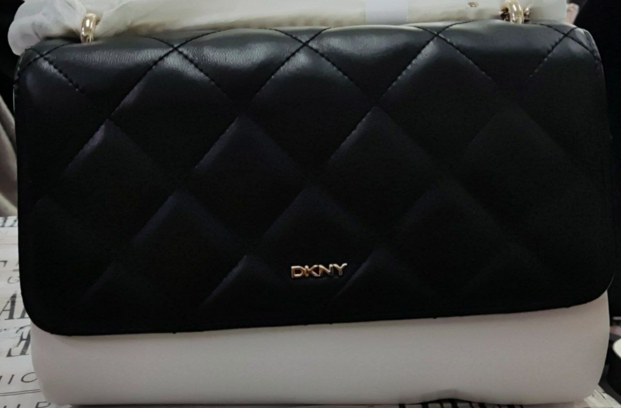 [S] DKNY LARA-LARGE FLIP SHOULDER BAG,BLACK, 795731997957 (SD412)