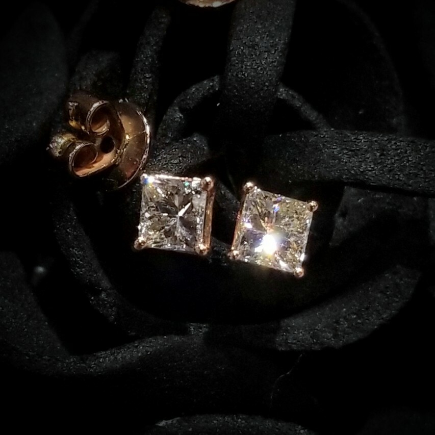 全新18K玫瑰金【主石63份方形鑽石】耳環