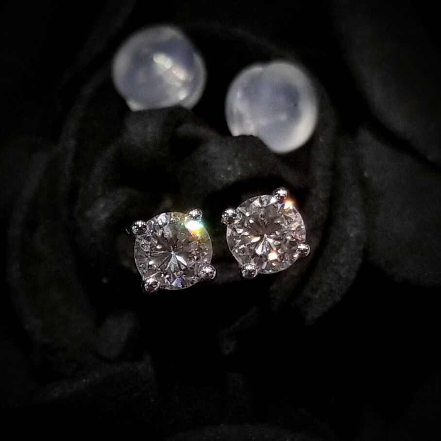 全新18K白金【主石49份鑽石】耳環