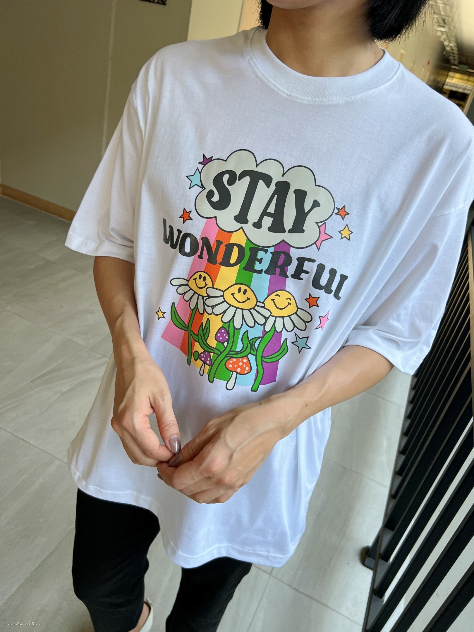 泰國STAY彩虹小花星星T (白)