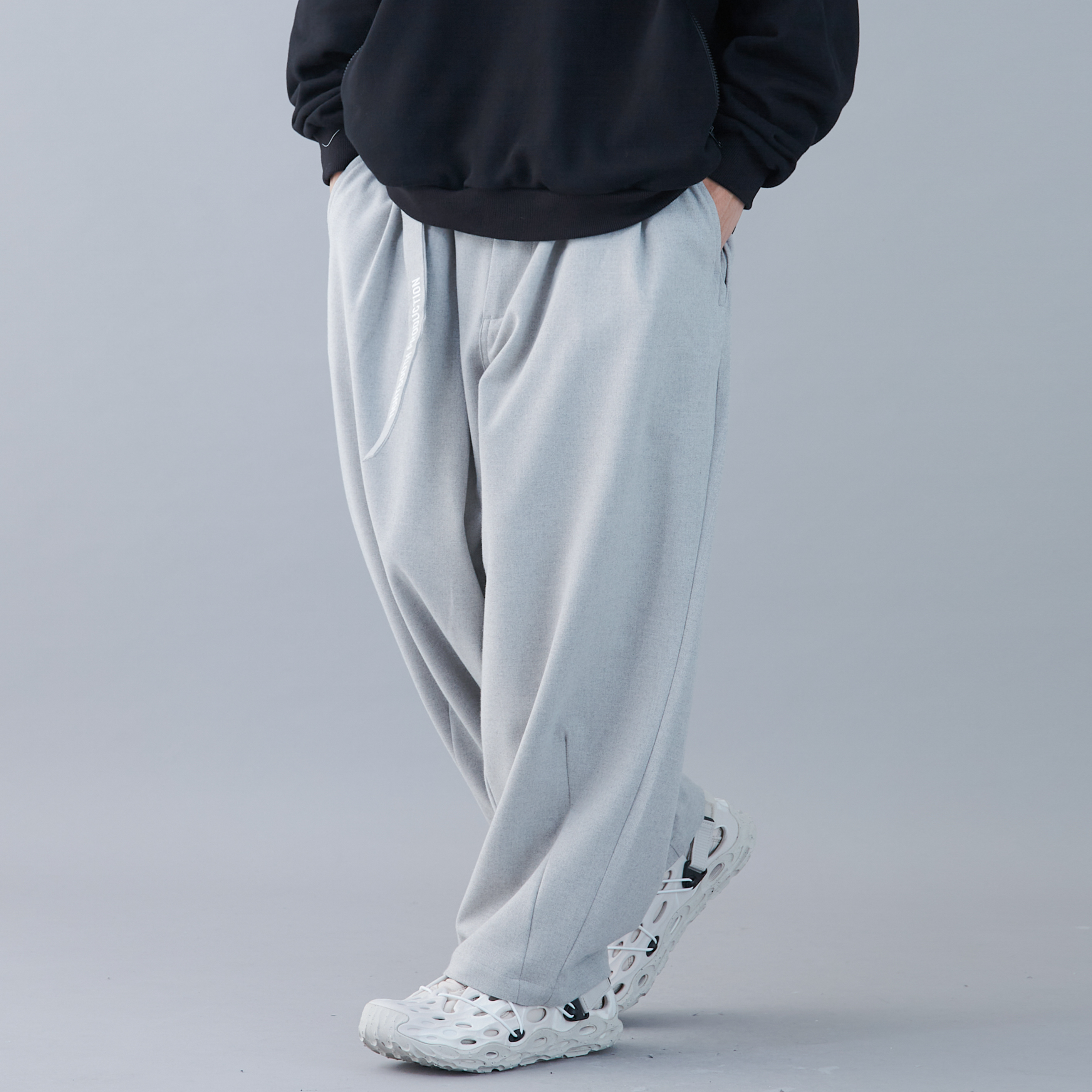 TIGHTBOOTH - TR Baggy Slacks - Light Gray