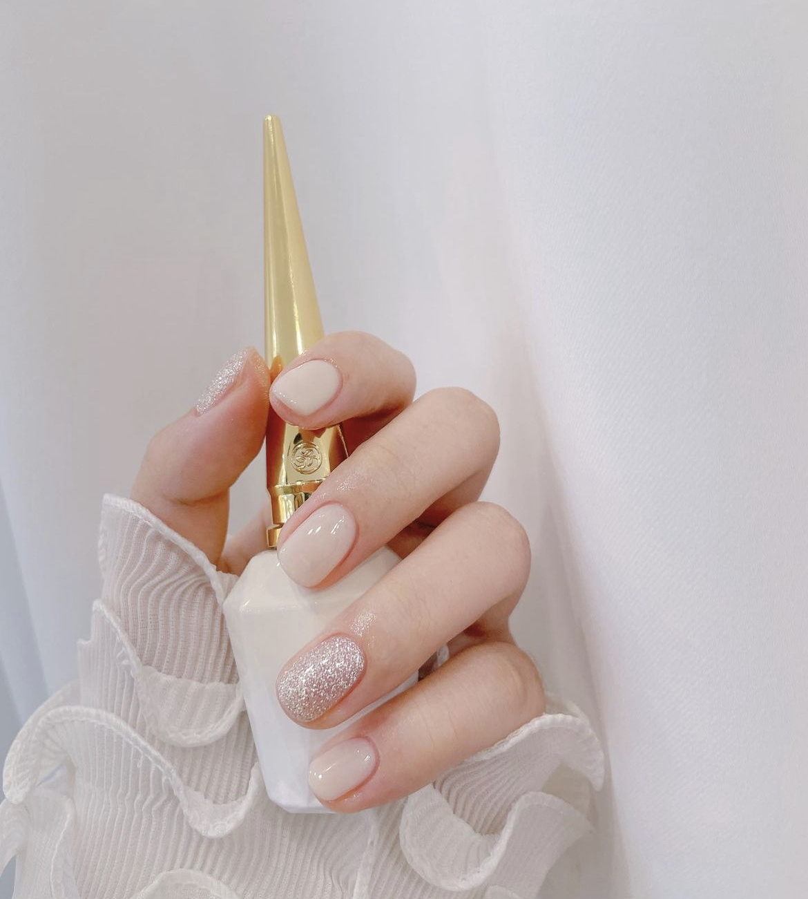 ESTEMIO  SY19 (Spring - Romantique)