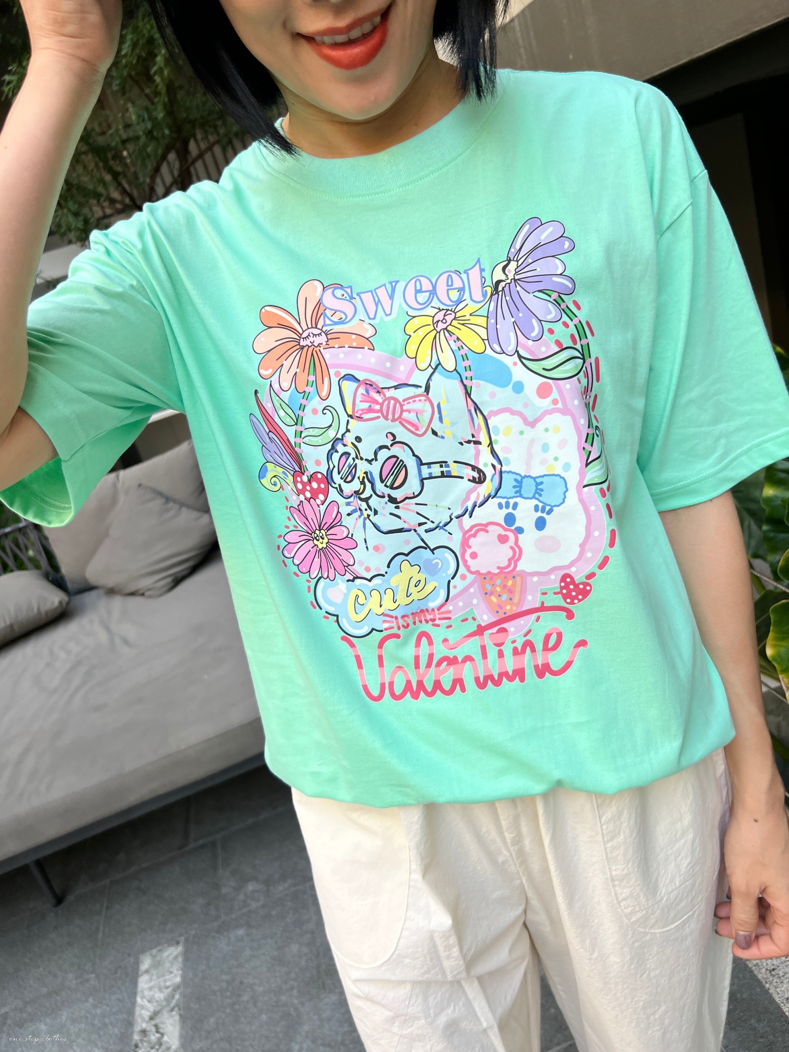 泰國蒂芬妮綠俏麗繽紛小貓T