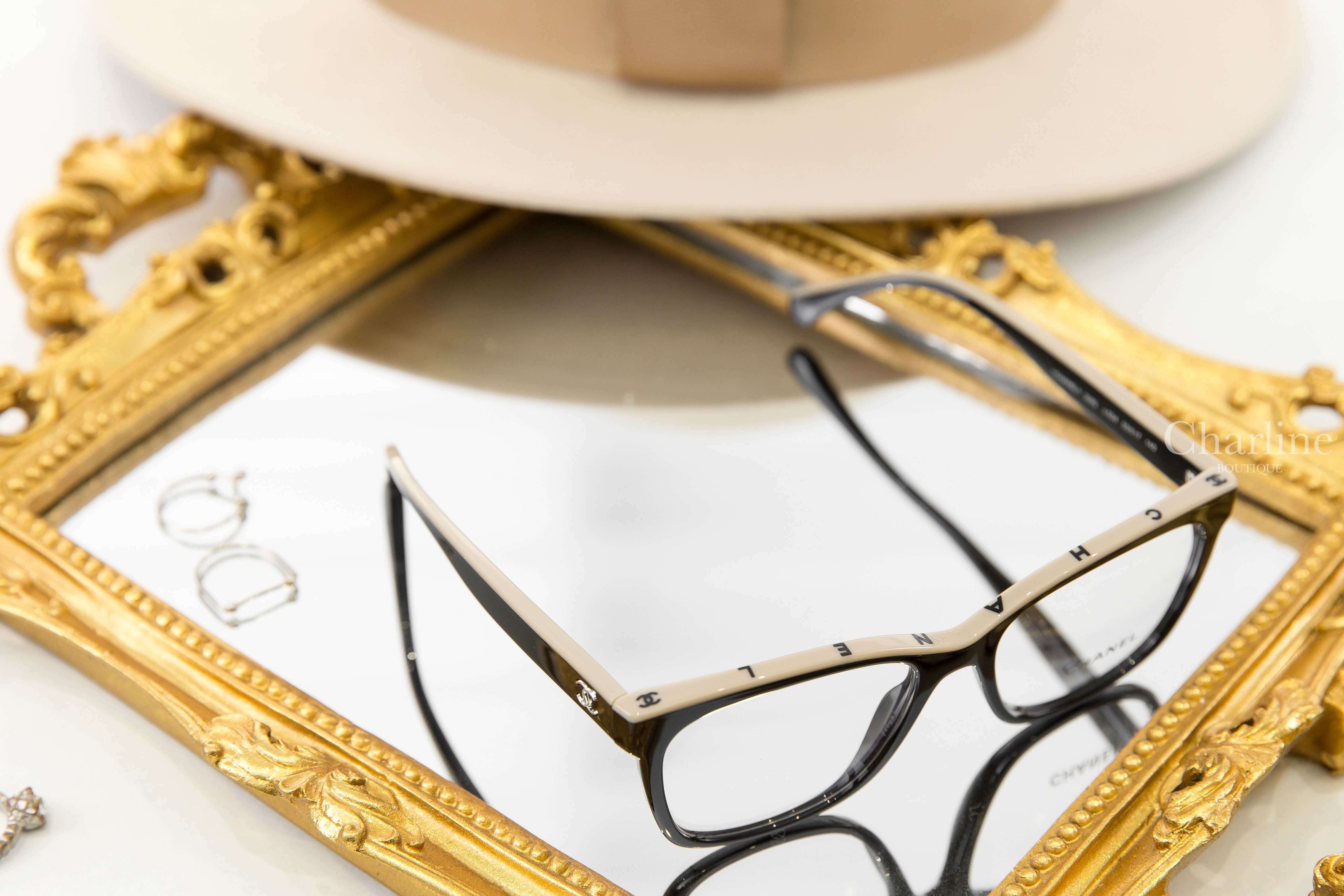 Chanel Glasses 黑色拼裸底黑字邊框側邊銀CC平光眼鏡-Charline Boutique 精品代購