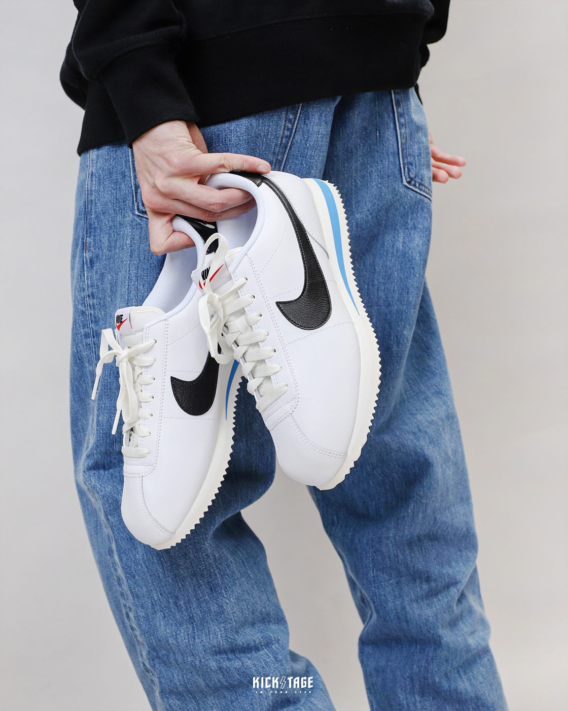 **特價商品售出不退換**男女鞋 NIKE CORTEZ WHITE BLACK New Jeans同款 白黑 水藍 阿甘謝 休閒鞋【DM4044-100】25SALE