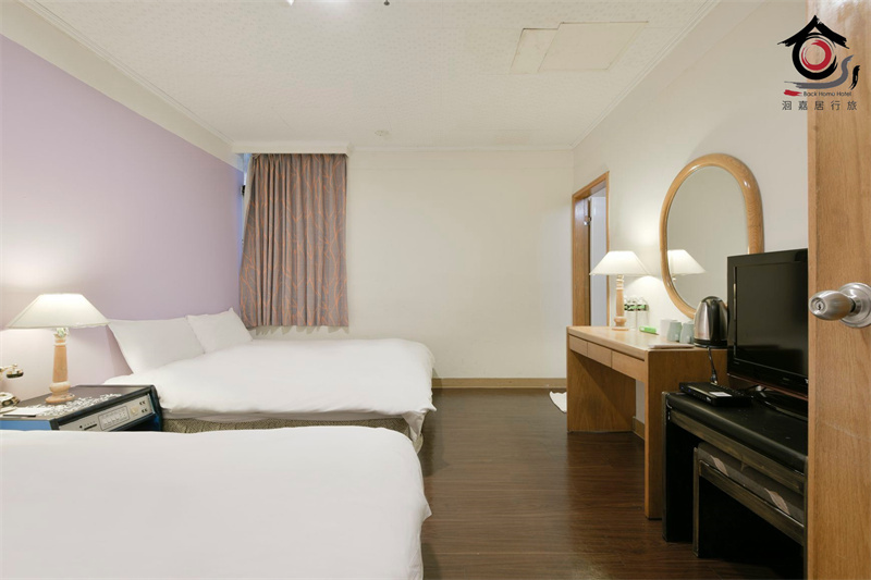 嘉義洄嘉居行旅 床