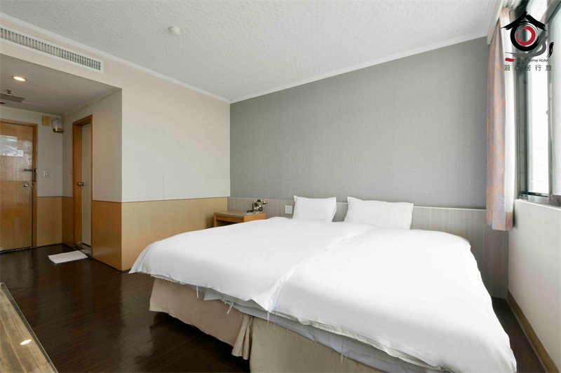 嘉義洄嘉居行旅 雙人床