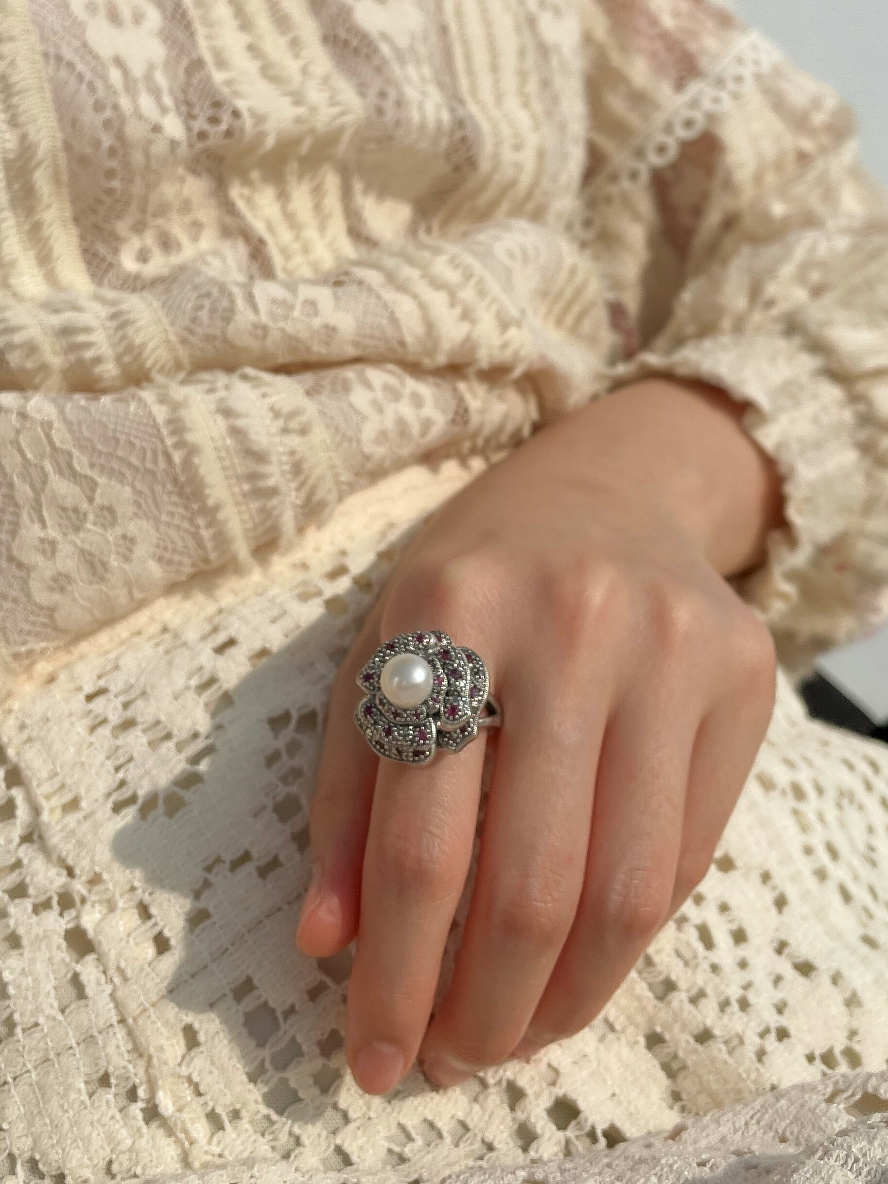 紅寶花朵戒指OP0709