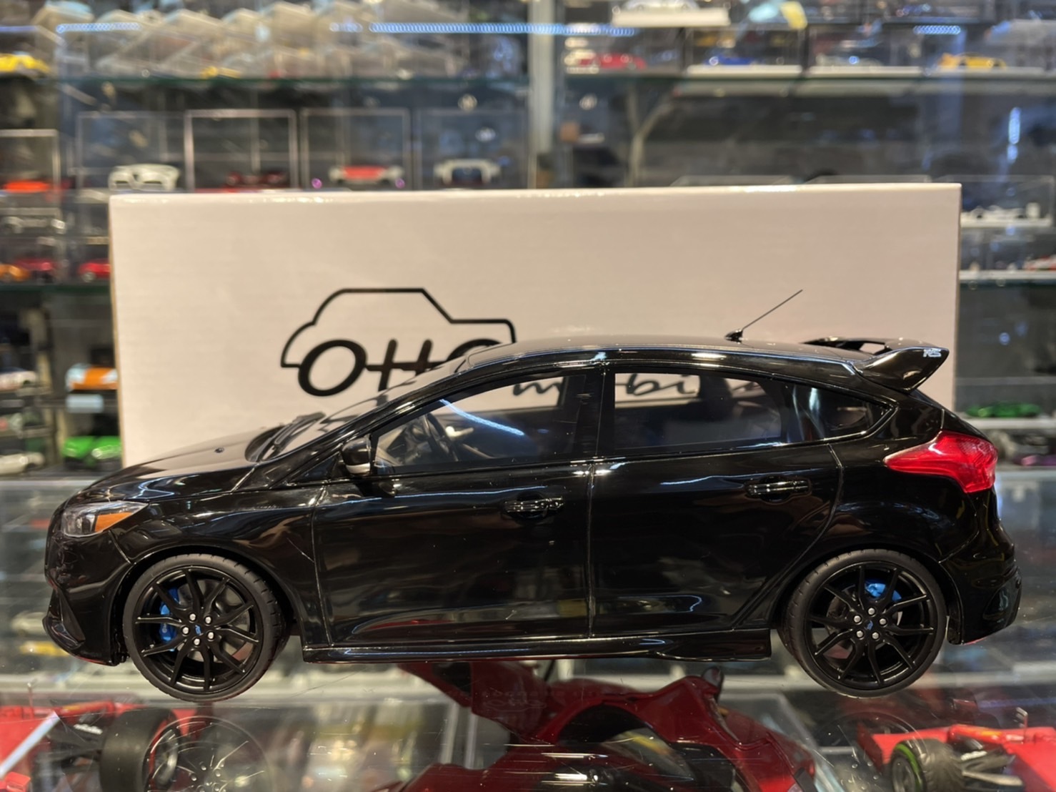 OTTO OT950 Ford Focus RS Mk3 Black 1/18