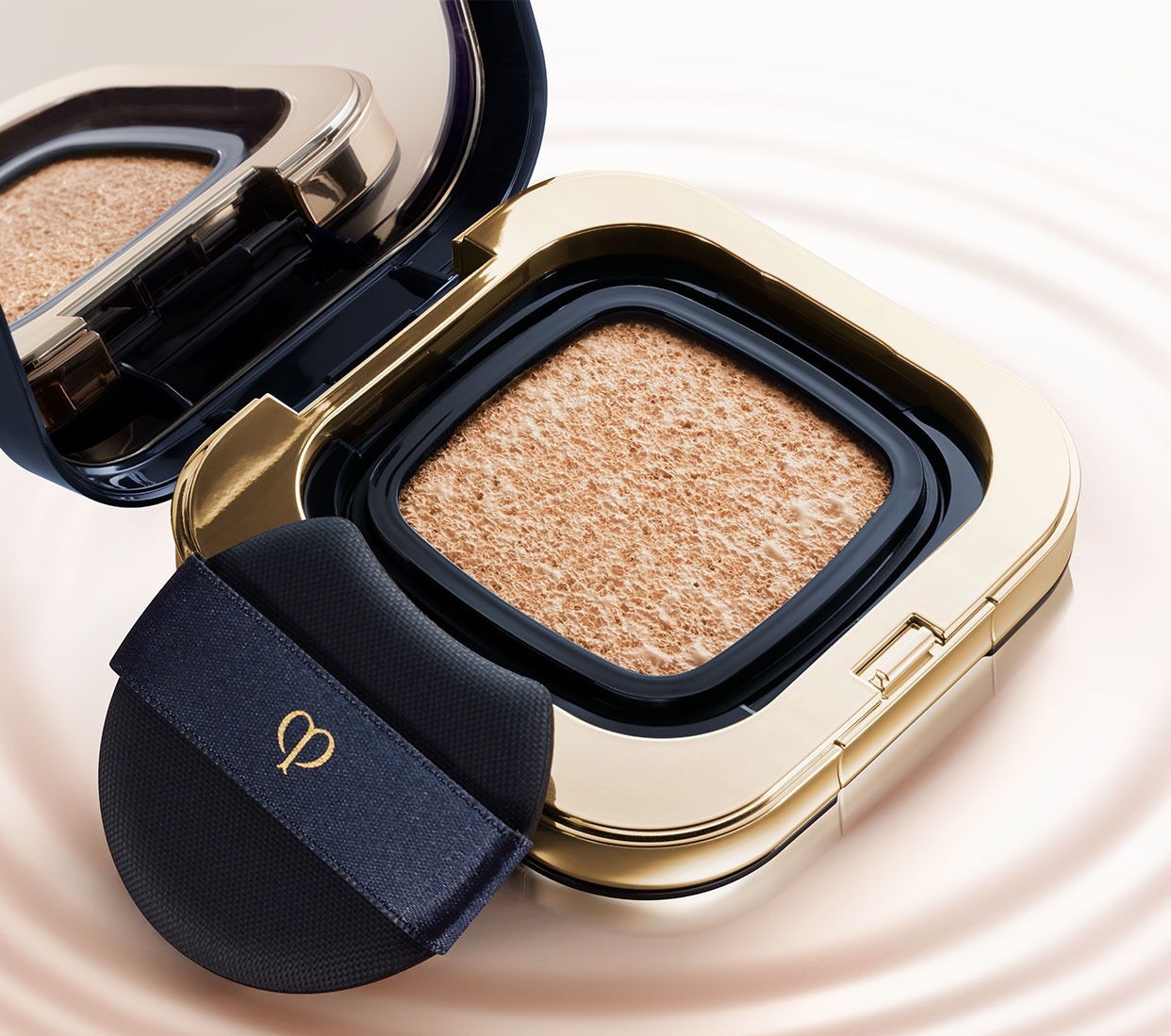 CLÉ de PEAU - Radiant Cushion Foundation DEWY 鑽光水凝瑰漾氣墊粉底 15g (i10/o10/o20/b00)