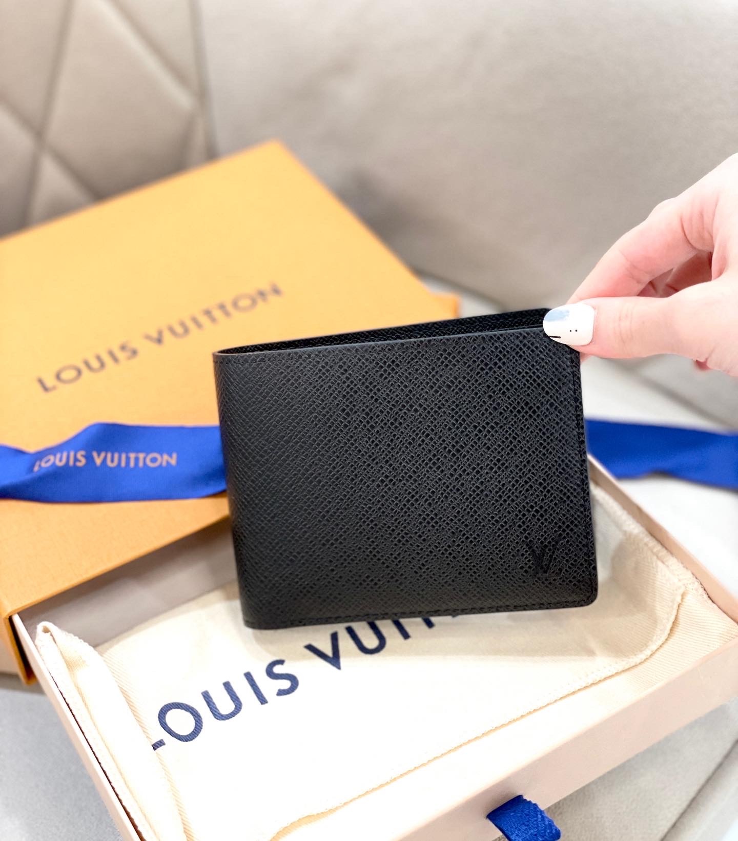 LOUIS VUITTON Slender Wallet M30539