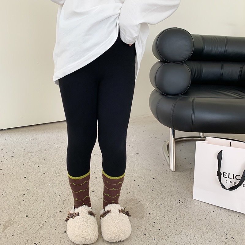 超彈力素面內搭褲