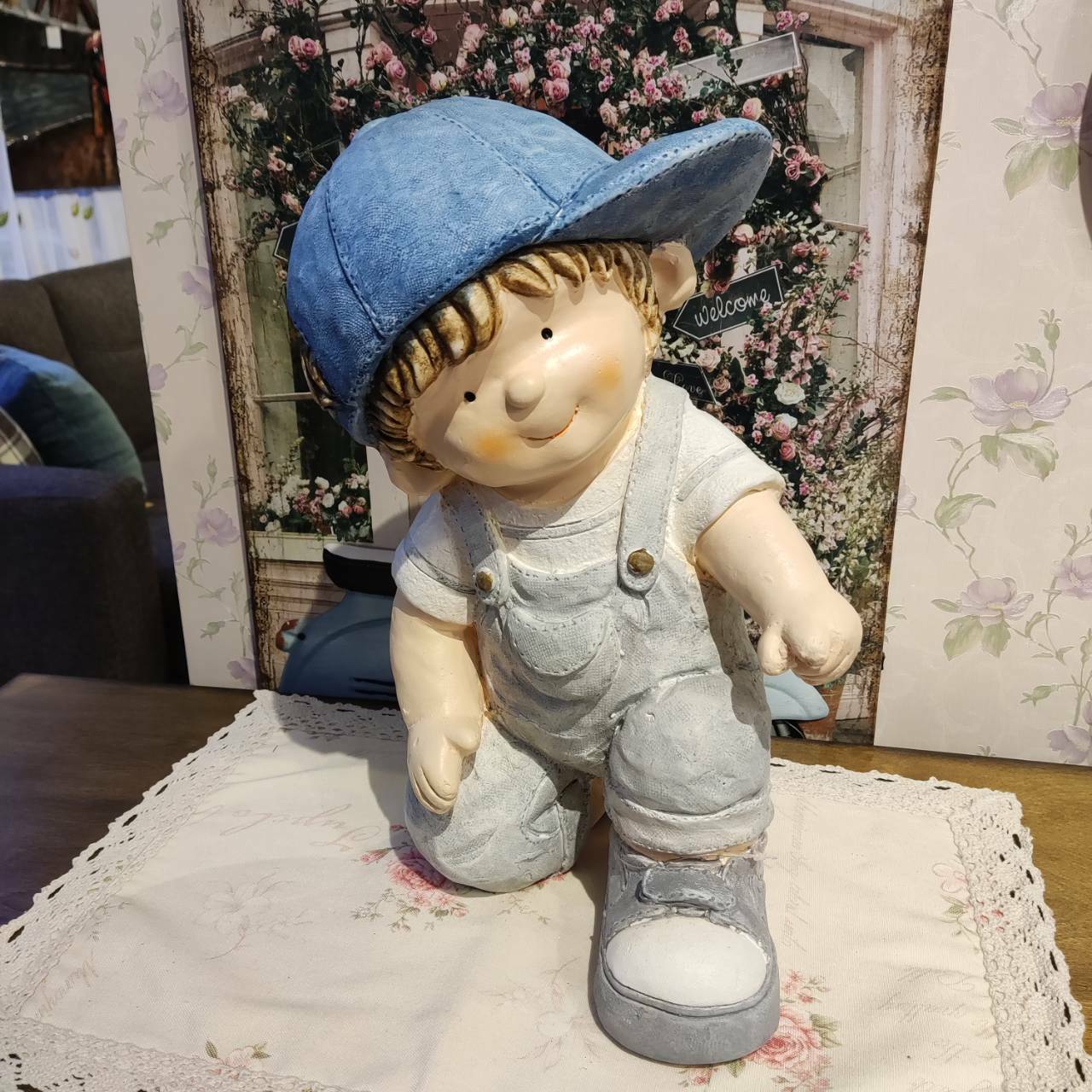 小朋友擺件-單跪男孩