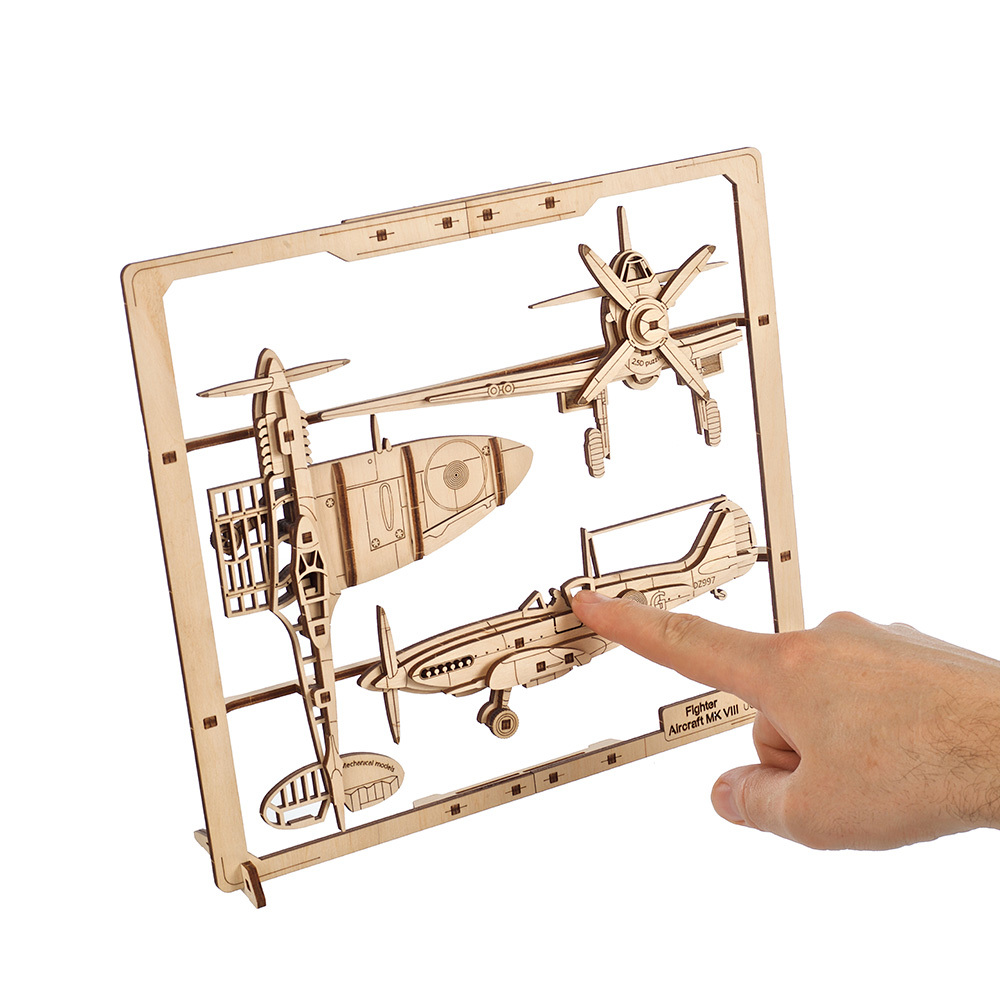 Ugears 獵鷹1940｜2.5D拼圖｜酷比客CUBICO